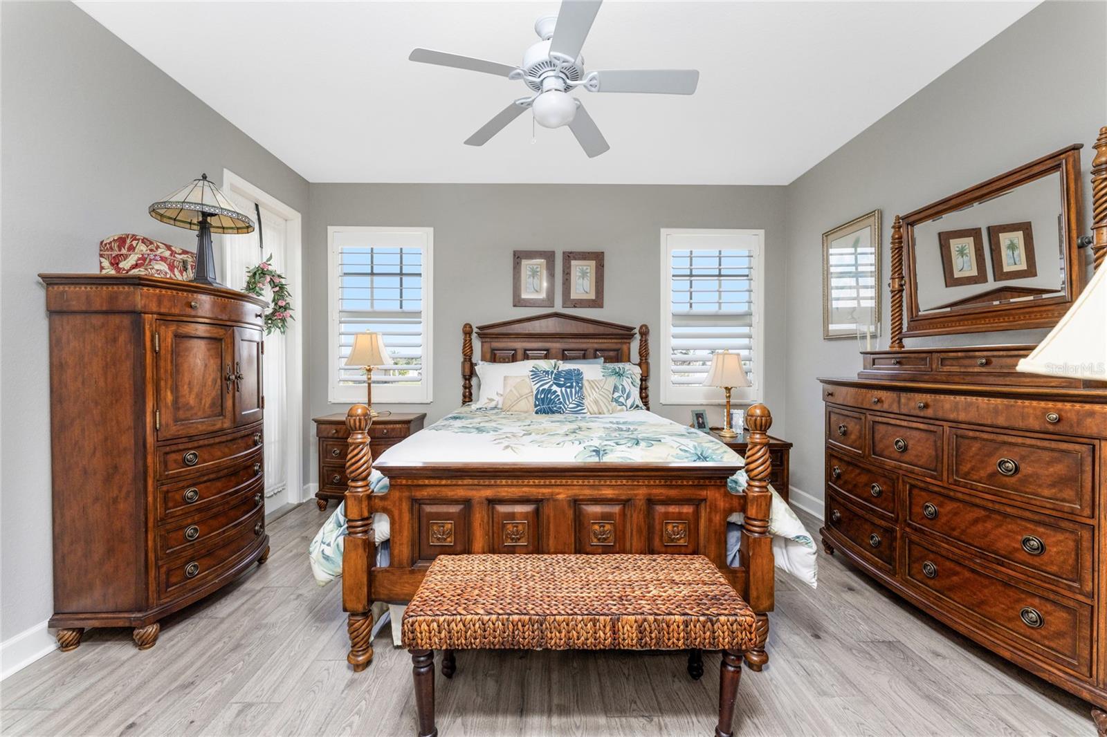 Image 21 of 52 For 17094 Acapulco Road 321