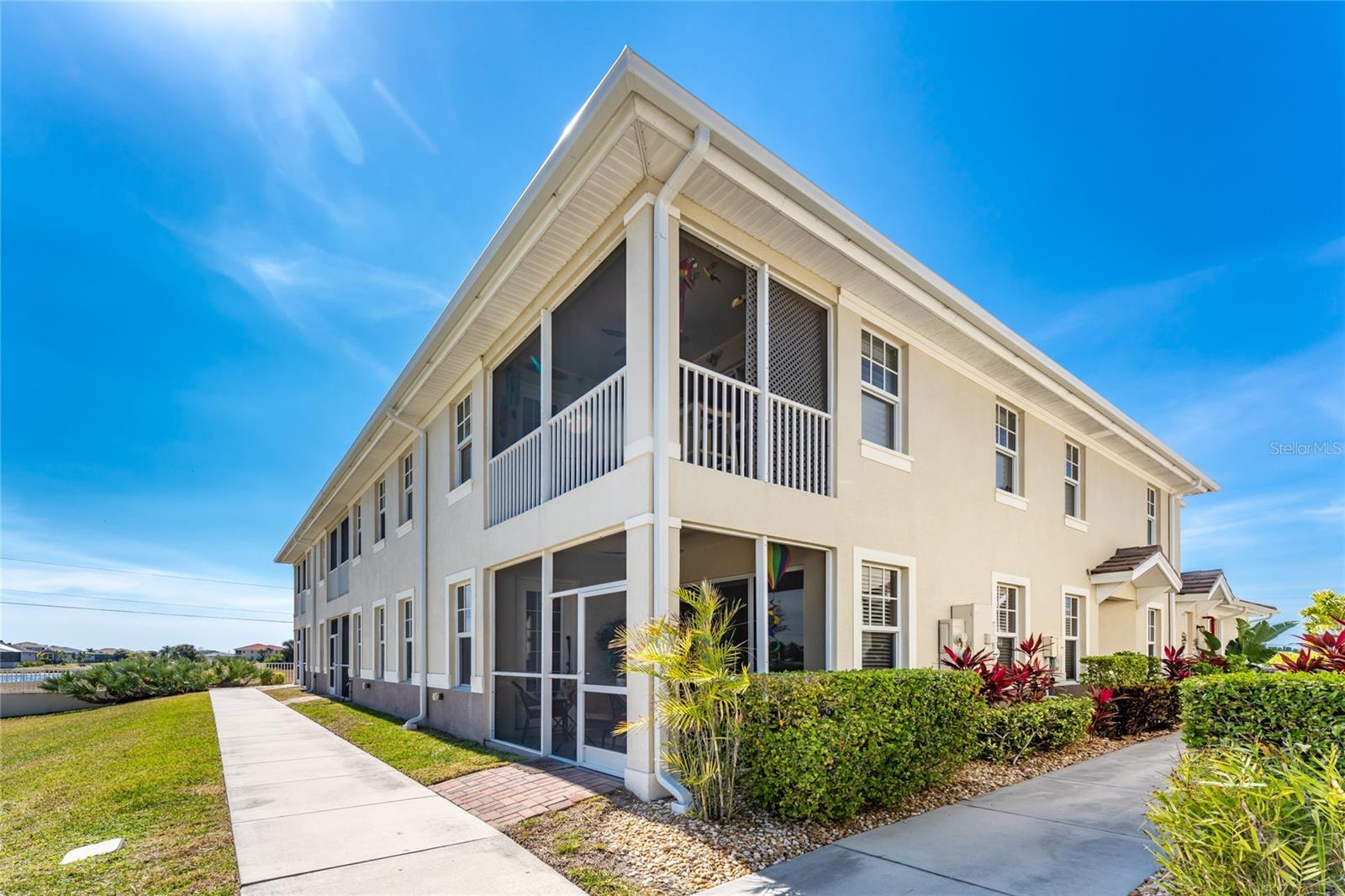 Image 40 of 52 For 17094 Acapulco Road 321