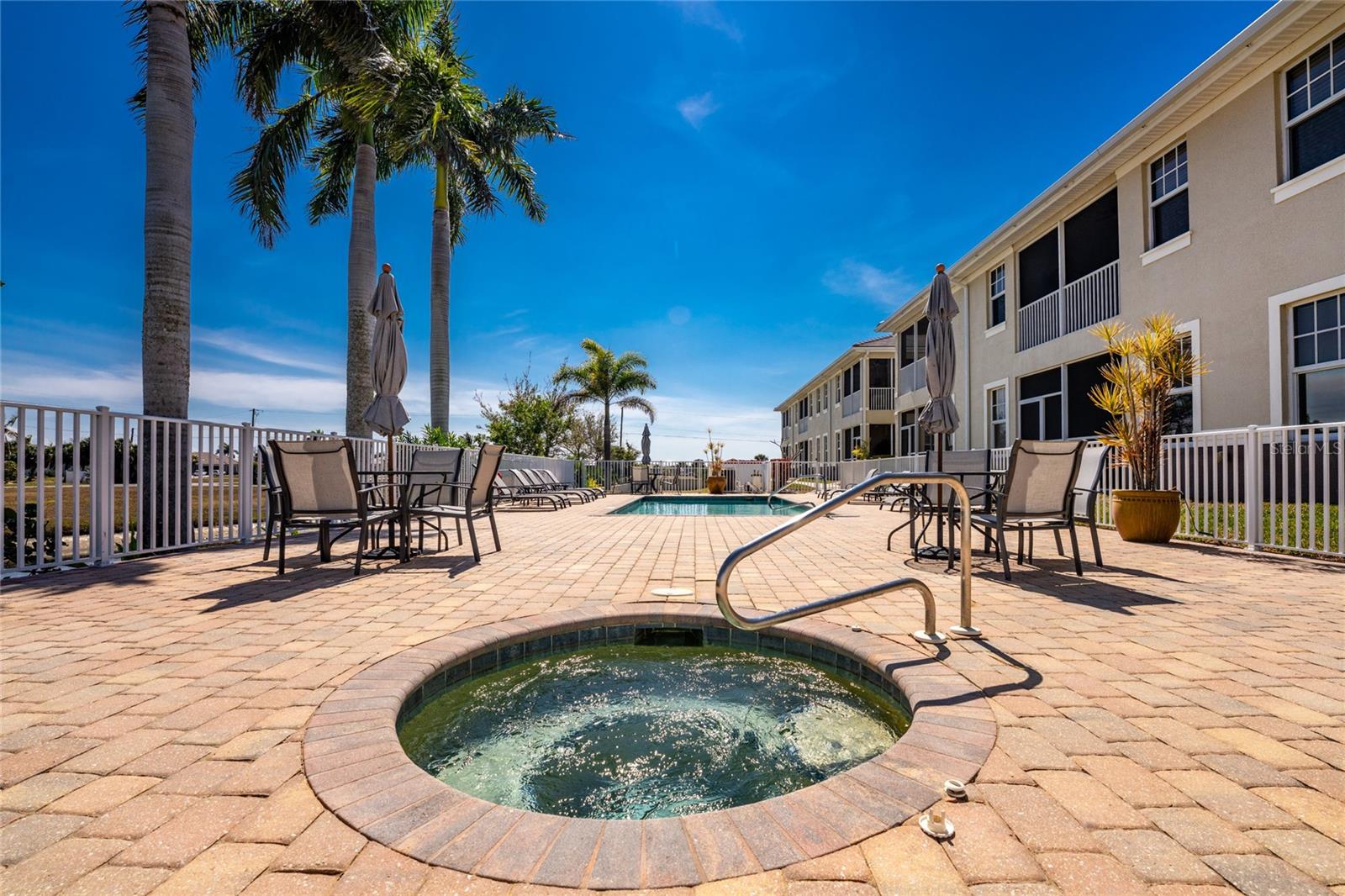 Image 44 of 52 For 17094 Acapulco Road 321