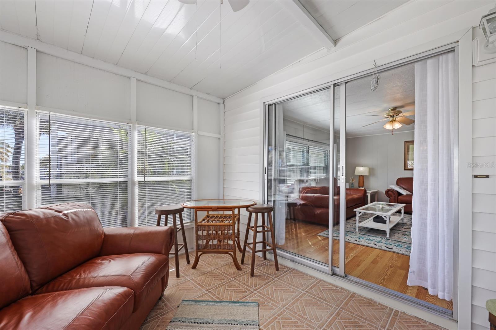 Image 25 of 80 For 2100 Kings Highway 761