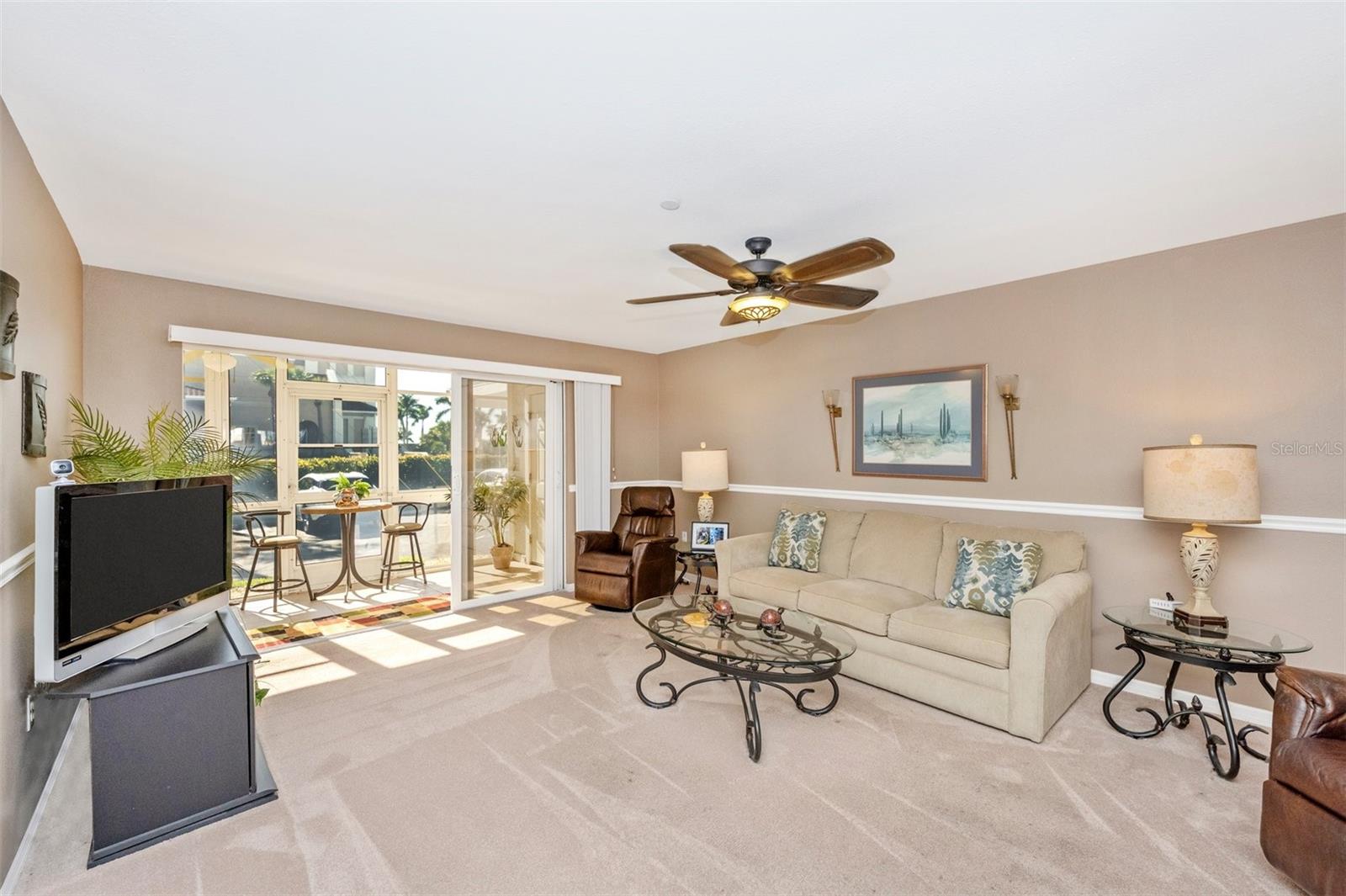 Image 7 of 21 For 150 Harborside Avenue 129