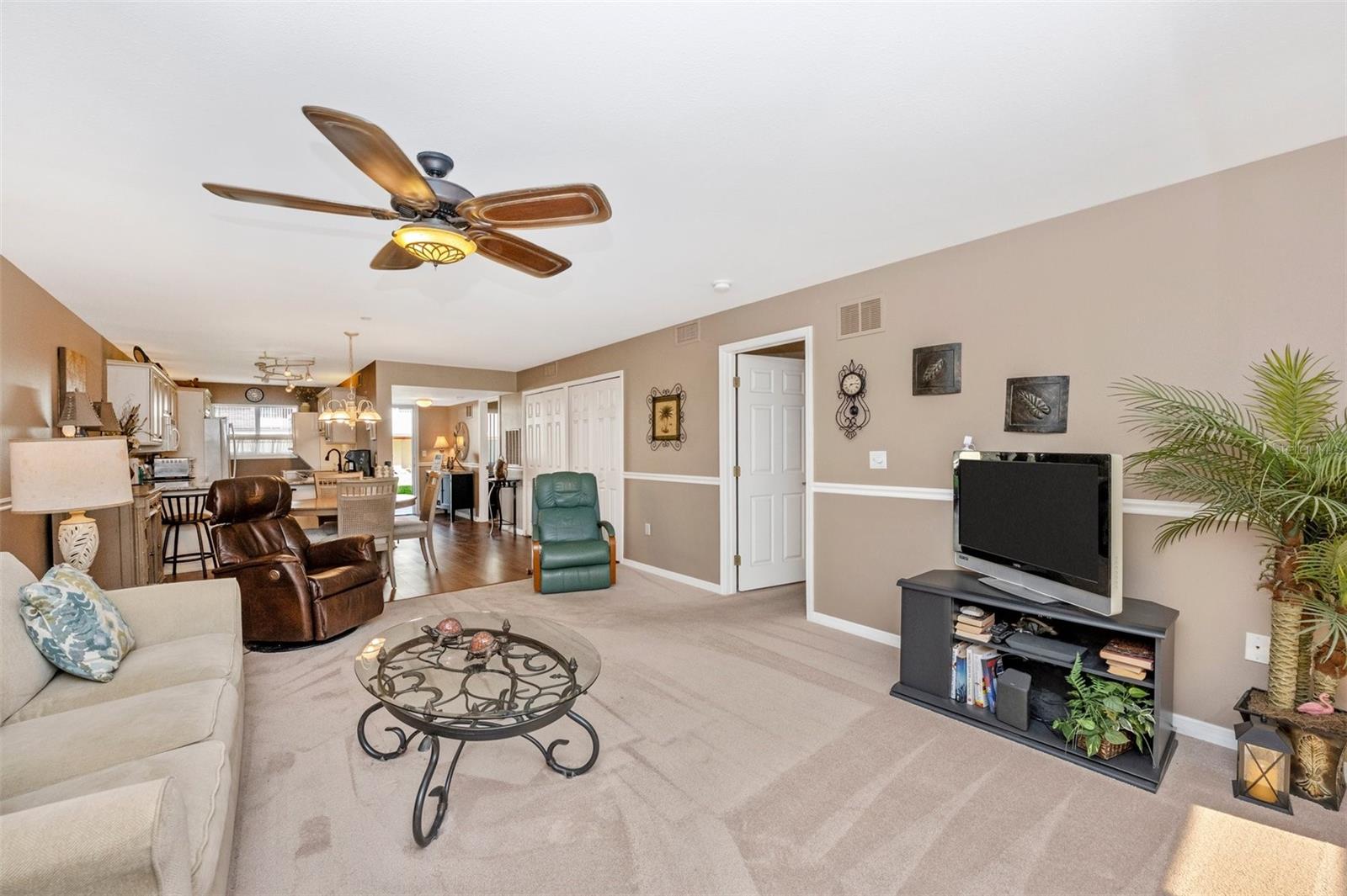 Image 9 of 21 For 150 Harborside Avenue 129