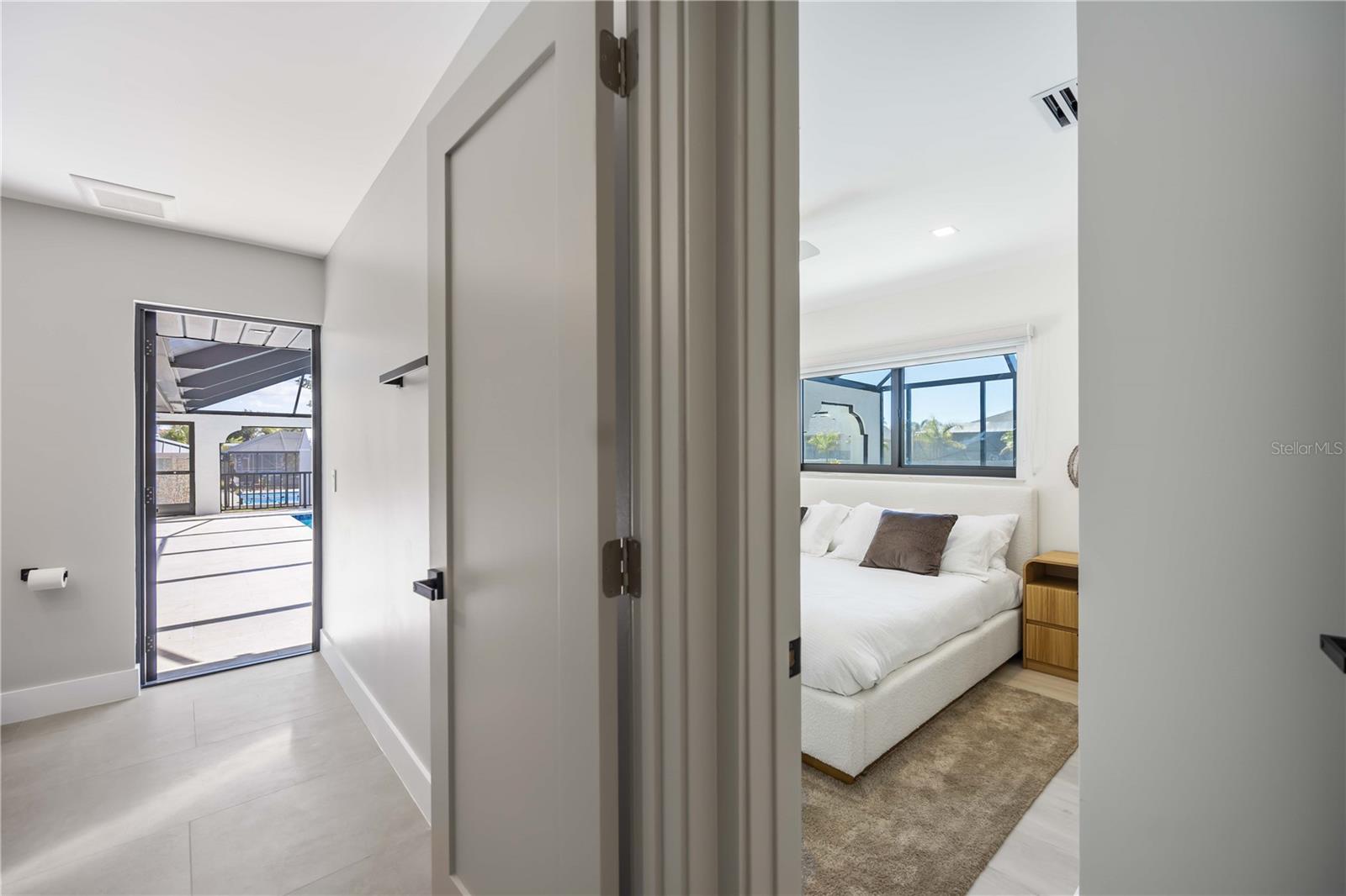 Listing photo id 33 for 105 Sinclair Street Se