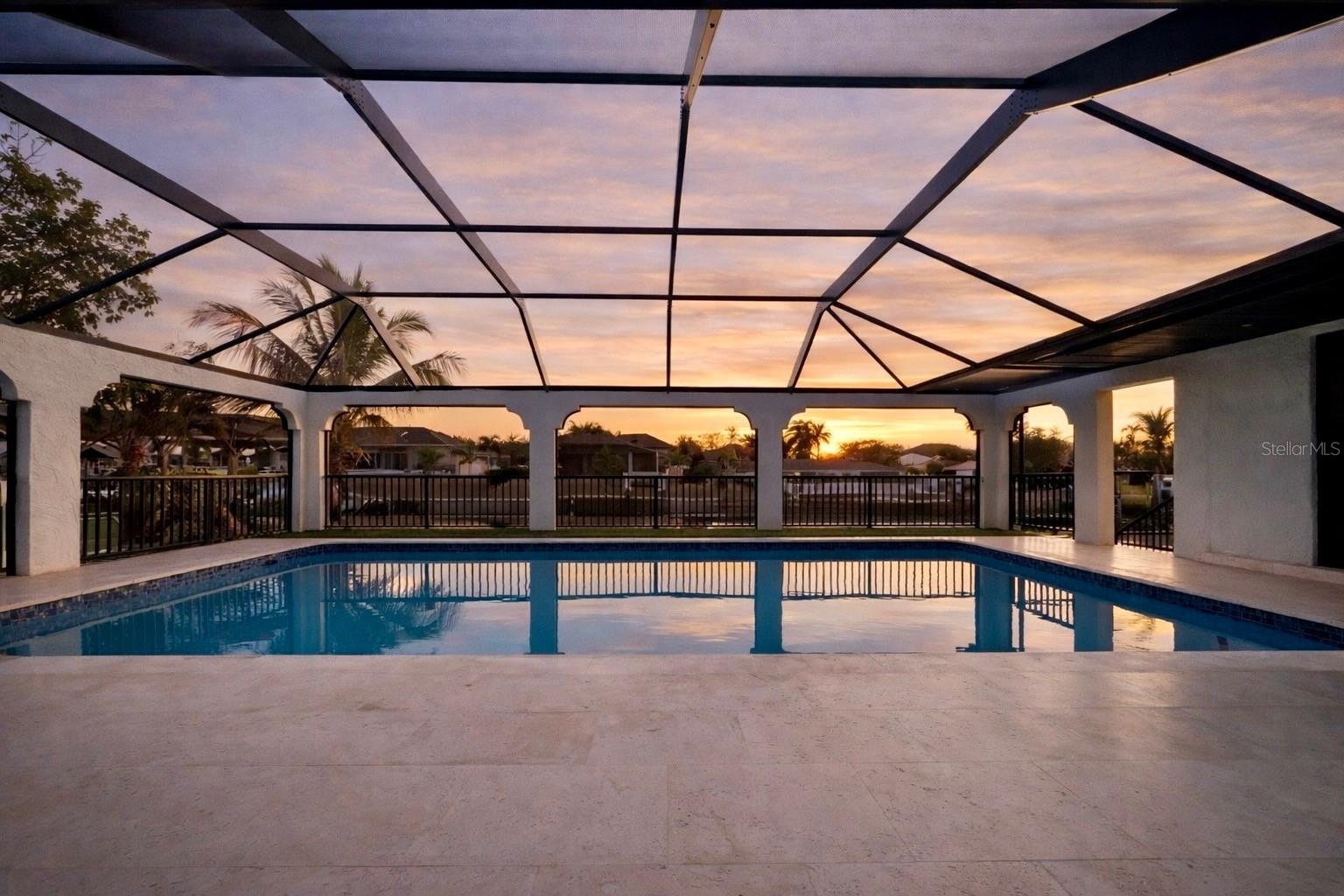 Listing photo id 50 for 105 Sinclair Street Se