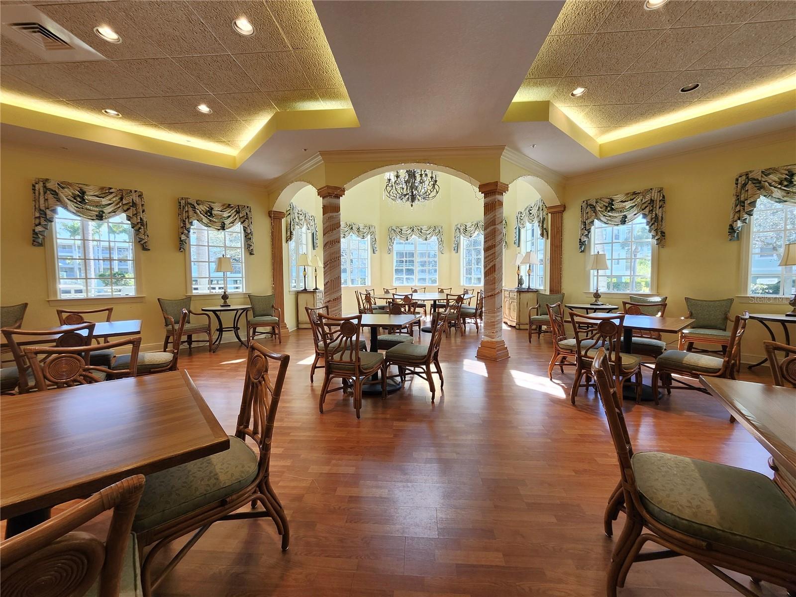 Image 51 of 70 For 5127 Melbourne Street F103