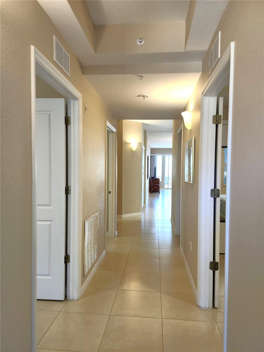 Image 7 of 70 For 5127 Melbourne Street F103