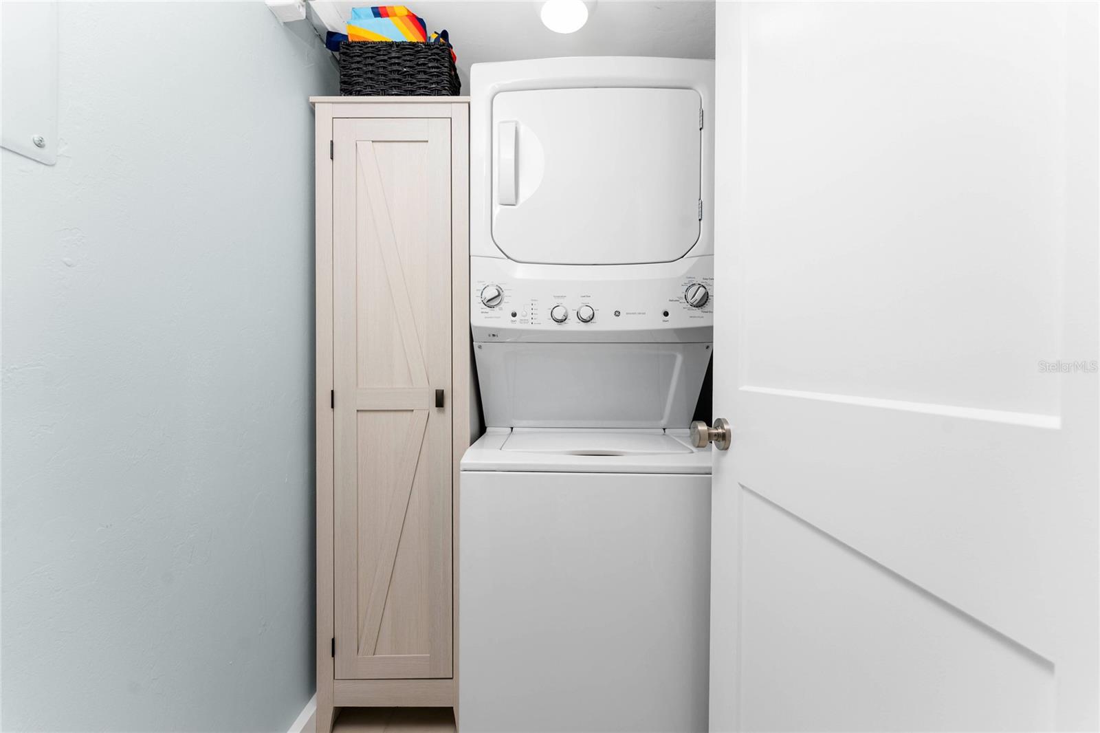 Image 23 of 39 For 3160 Matecumbe Key Road 214