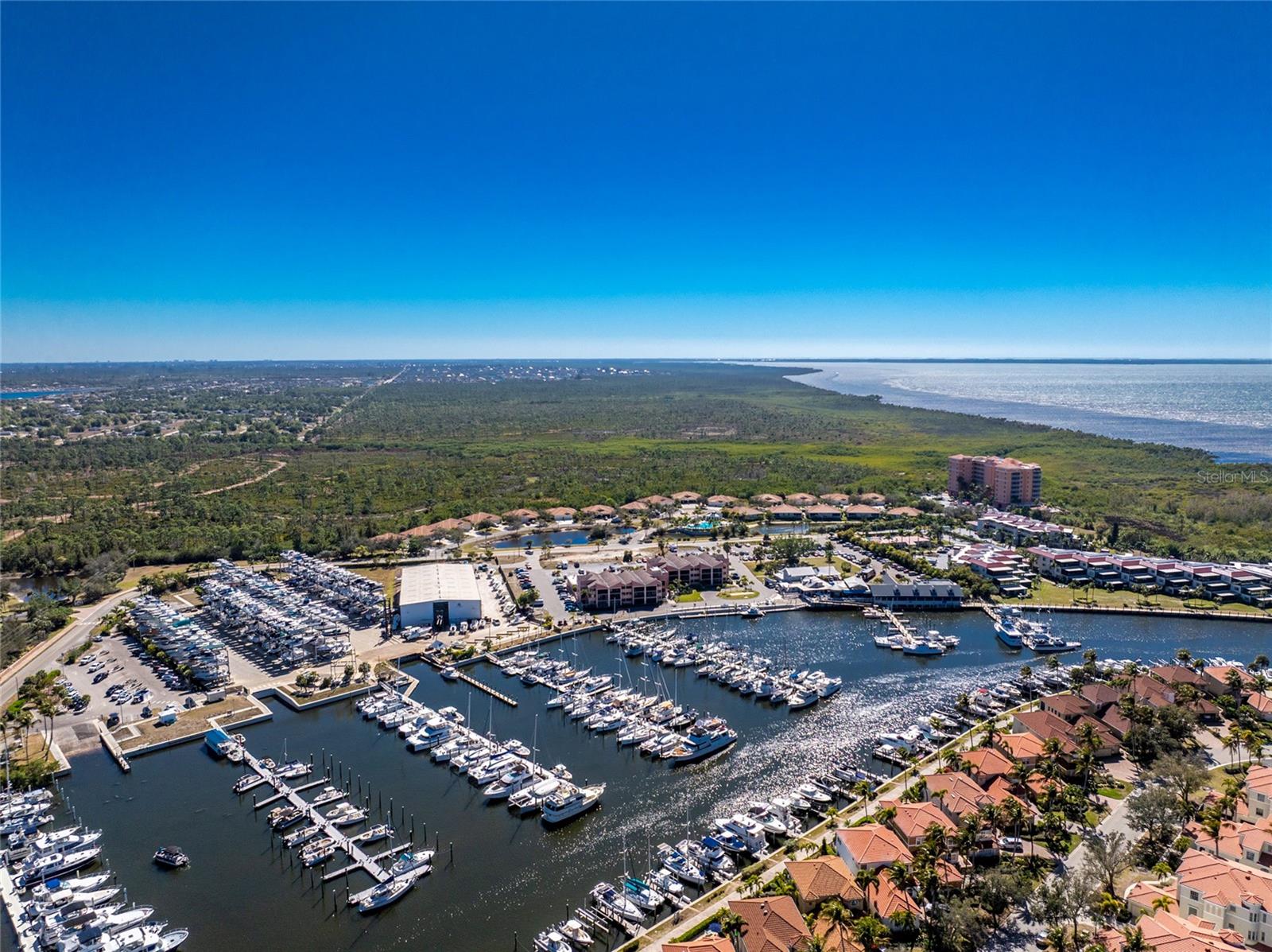 Image 38 of 39 For 3160 Matecumbe Key Road 214