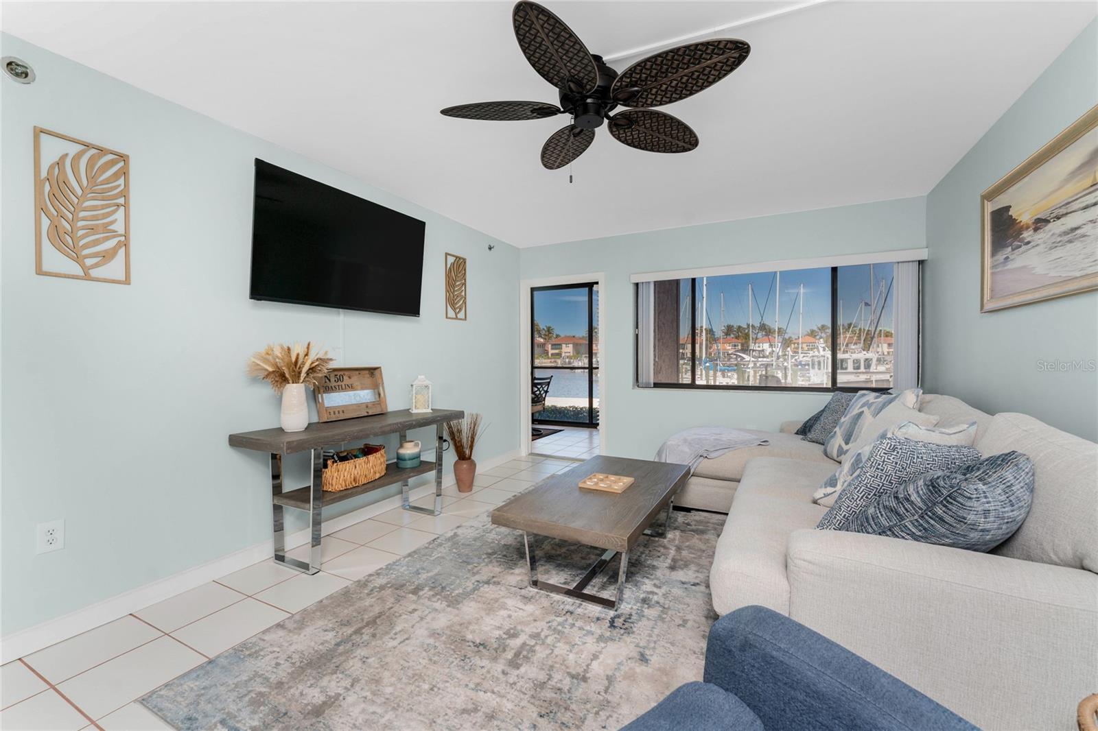 Image 5 of 39 For 3160 Matecumbe Key Road 214