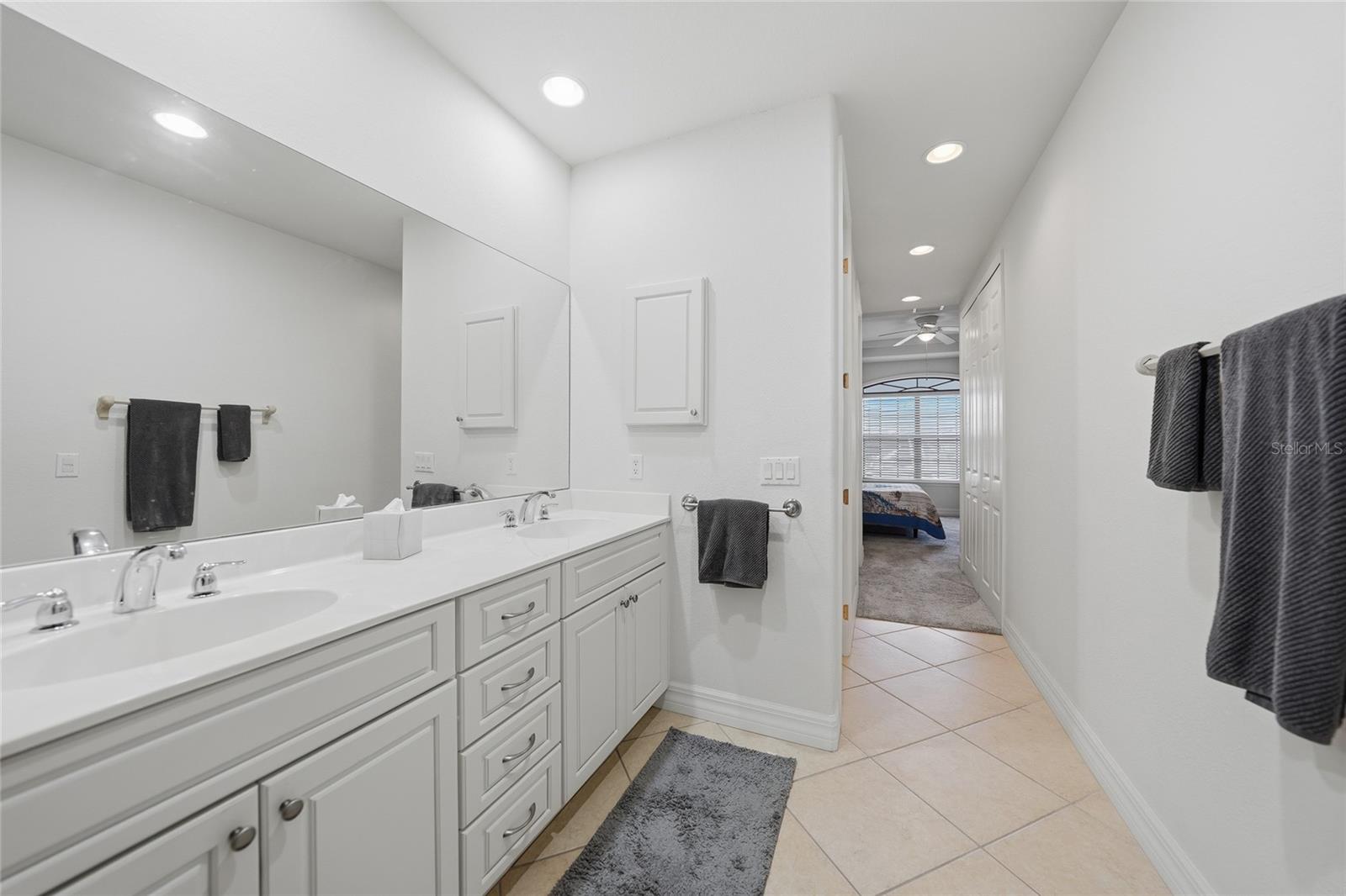 Image 15 of 33 For 1323 Mediterranean Drive 212