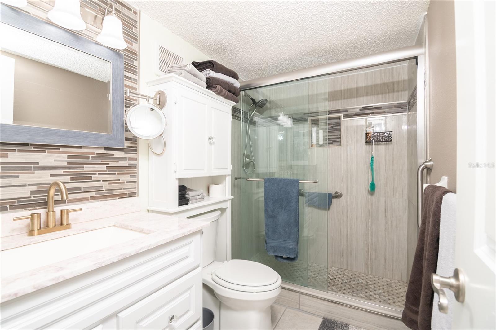 Image 12 of 21 For 1430 Heather Ridge Boulevard 202