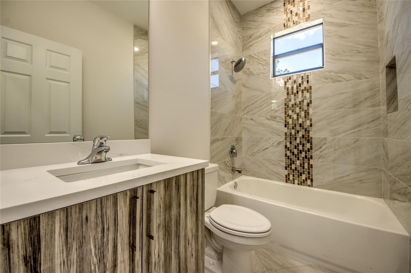 Image 42 of 55 For 2512 48th Street W