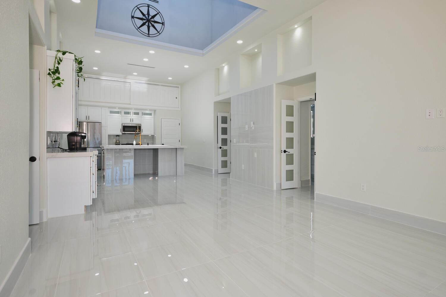 Image 19 of 61 For 30000 Bermont Road