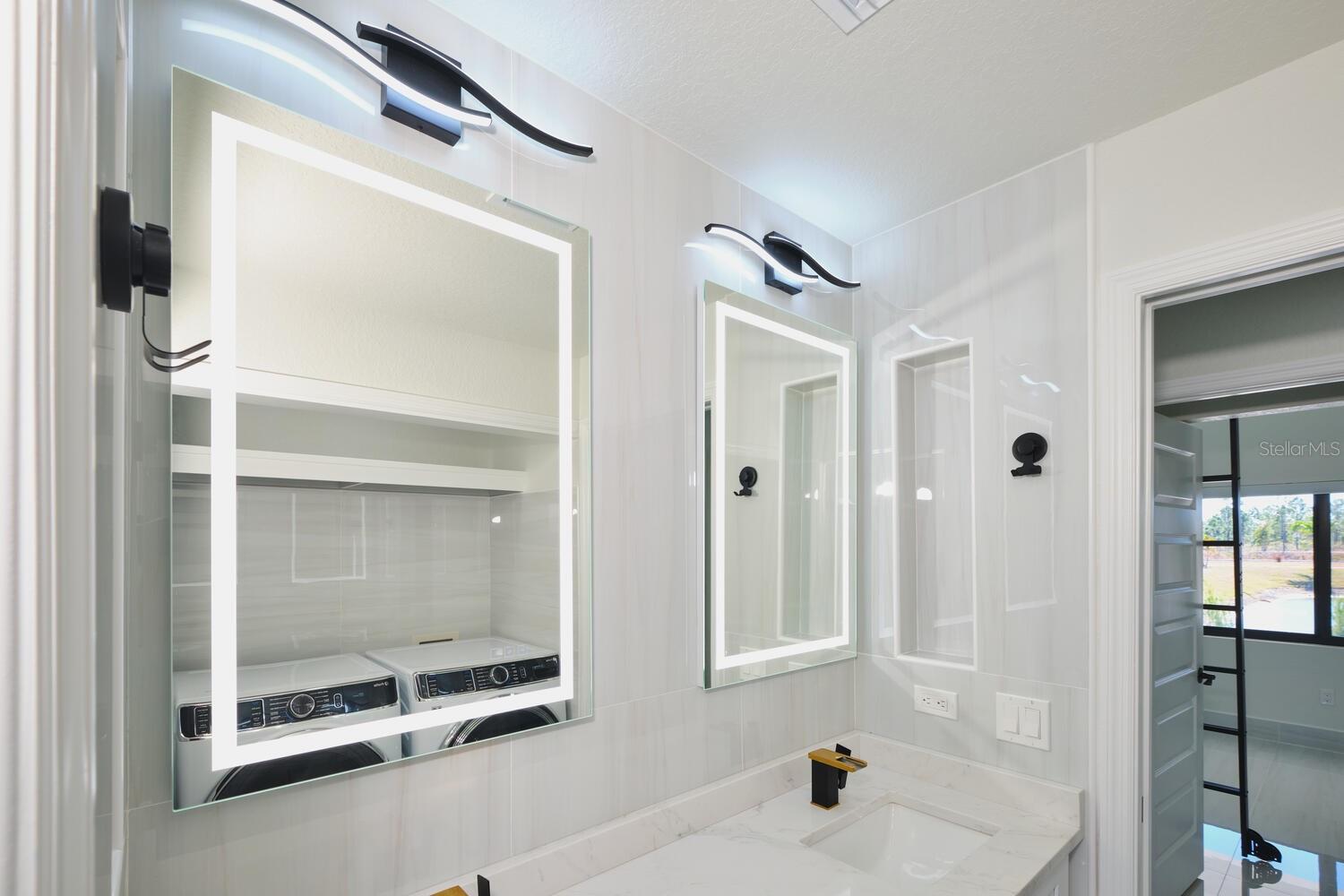 Image 39 of 61 For 30000 Bermont Road