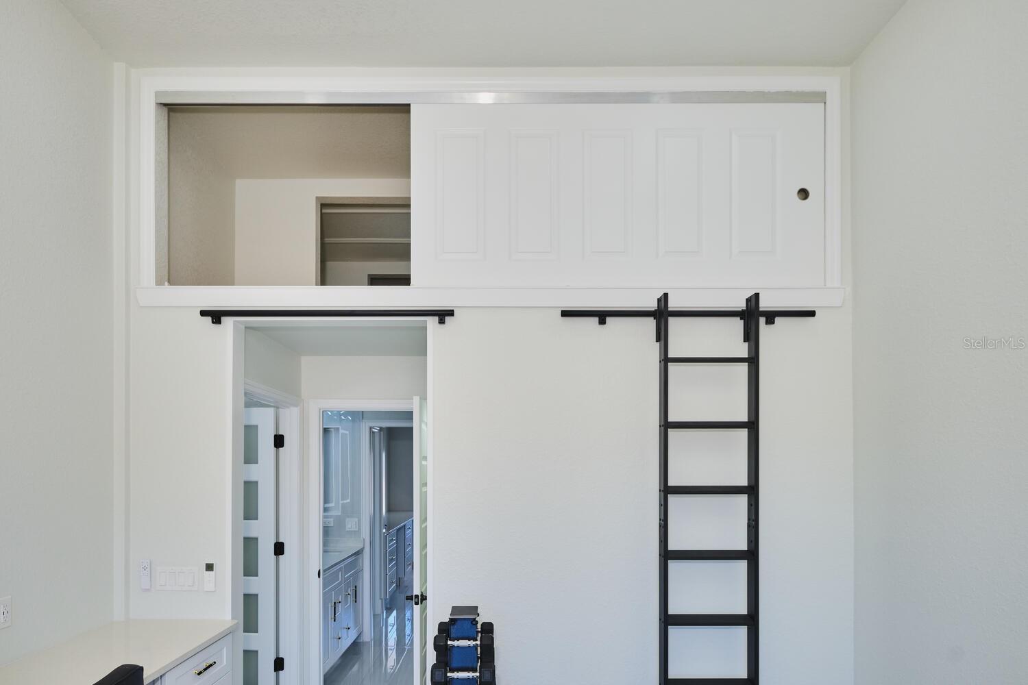 Image 44 of 61 For 30000 Bermont Road