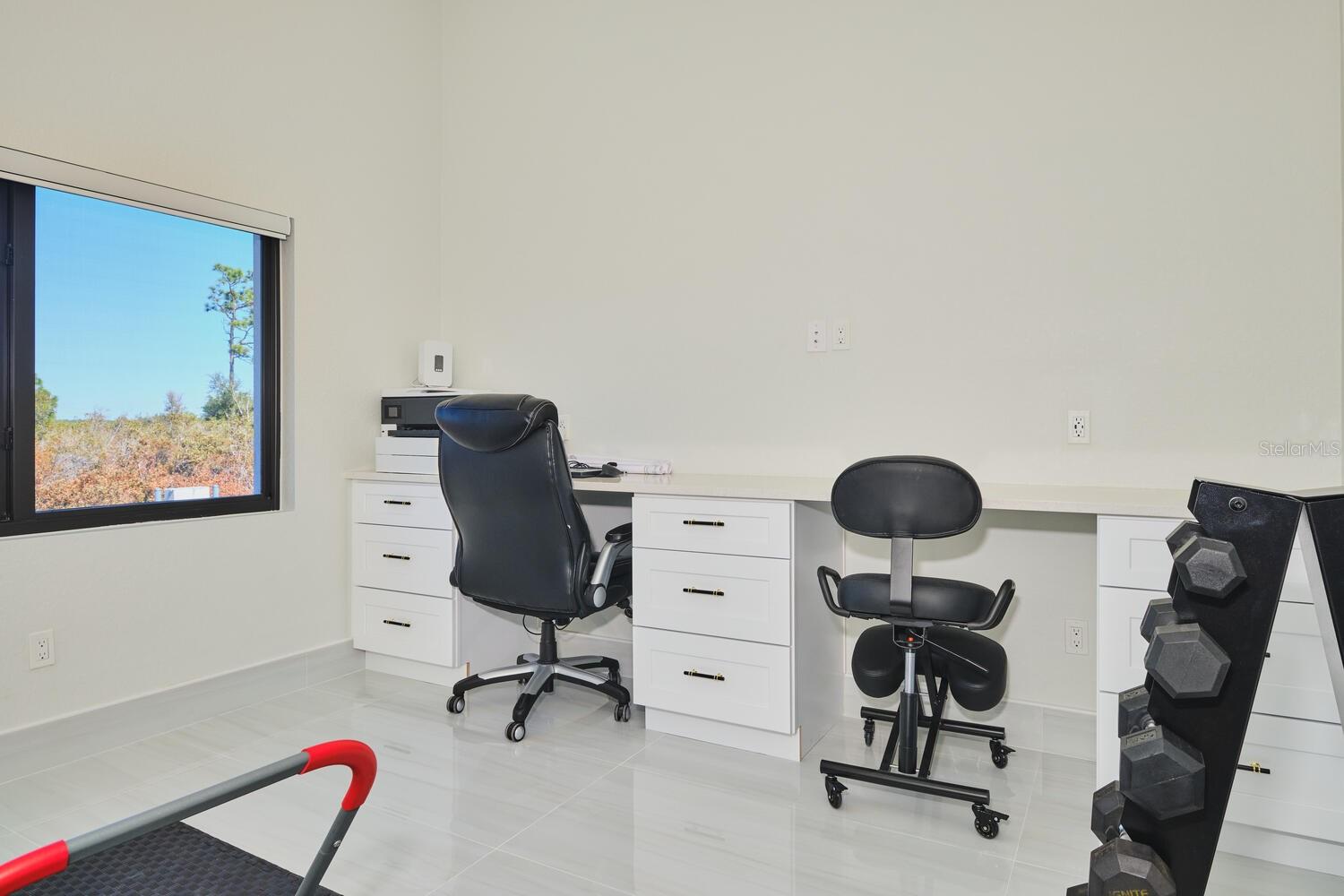 Image 46 of 61 For 30000 Bermont Road