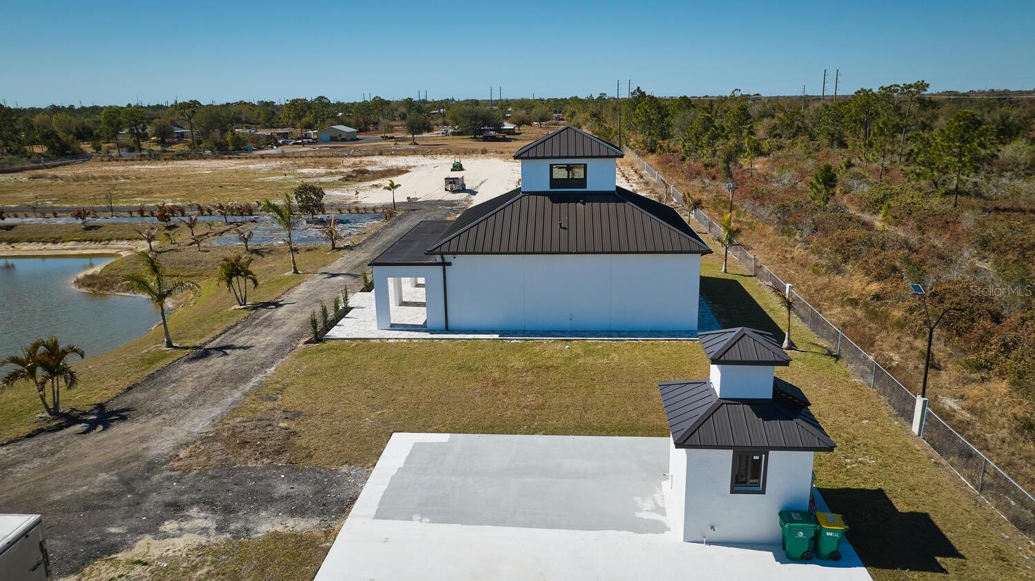 Image 52 of 61 For 30000 Bermont Road