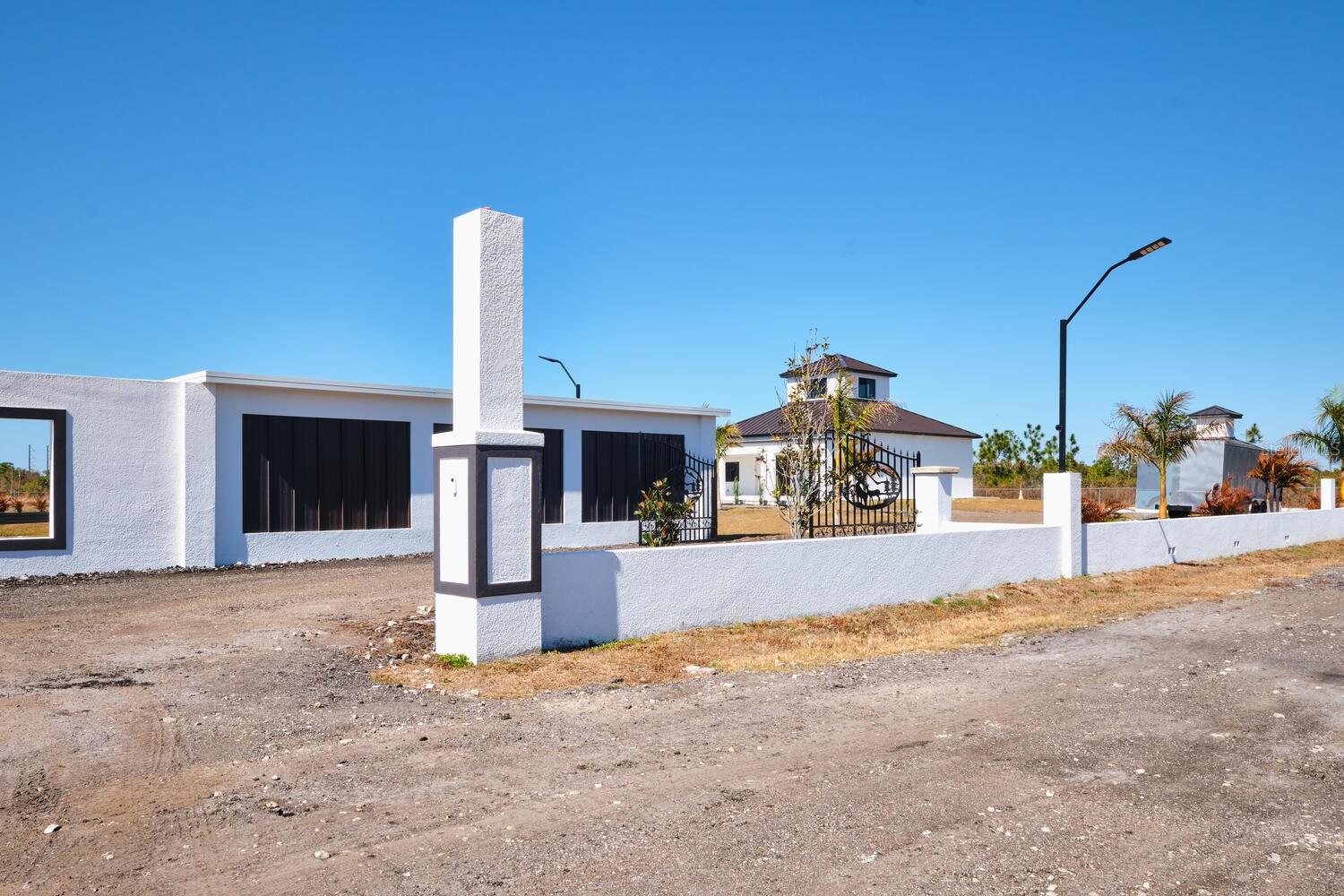 Image 54 of 61 For 30000 Bermont Road