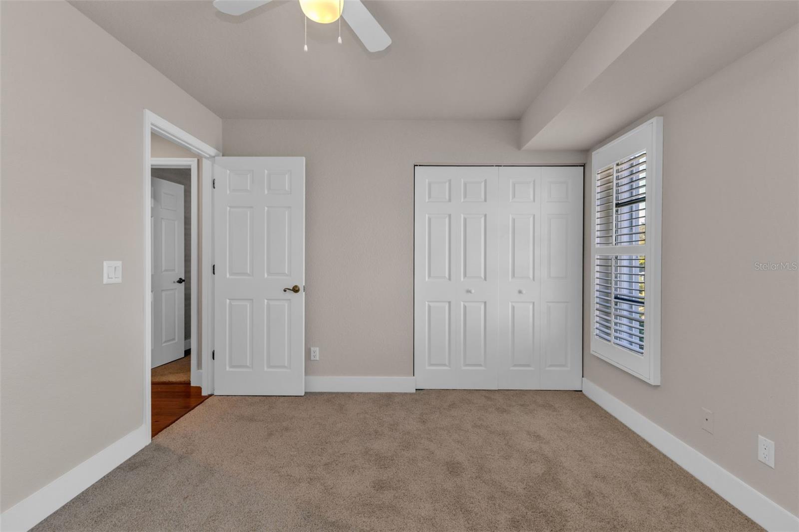 Image 22 of 73 For 155 Crescent Drive