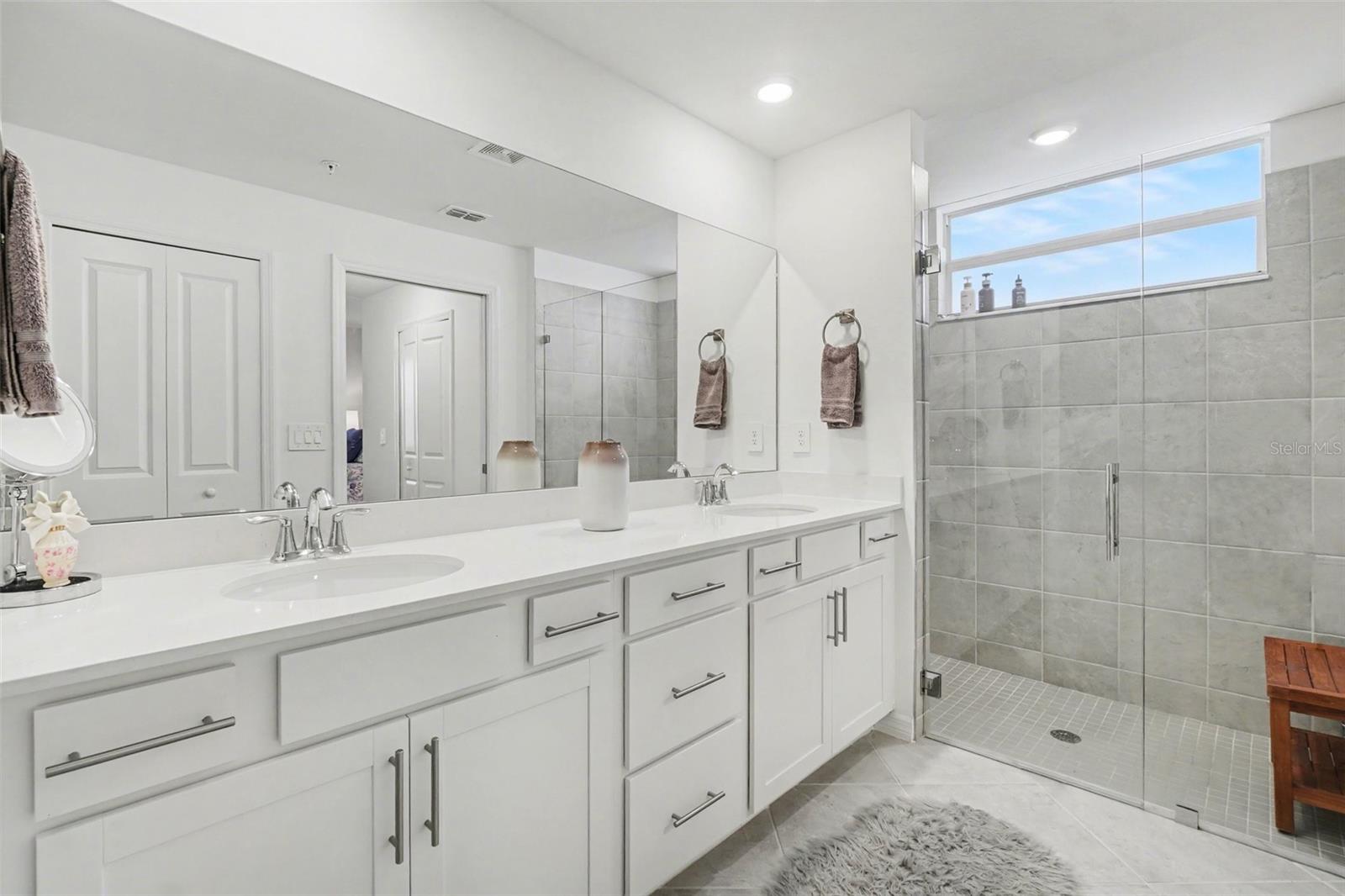 Image 16 of 84 For 43984 Boardwalk Loop 1711