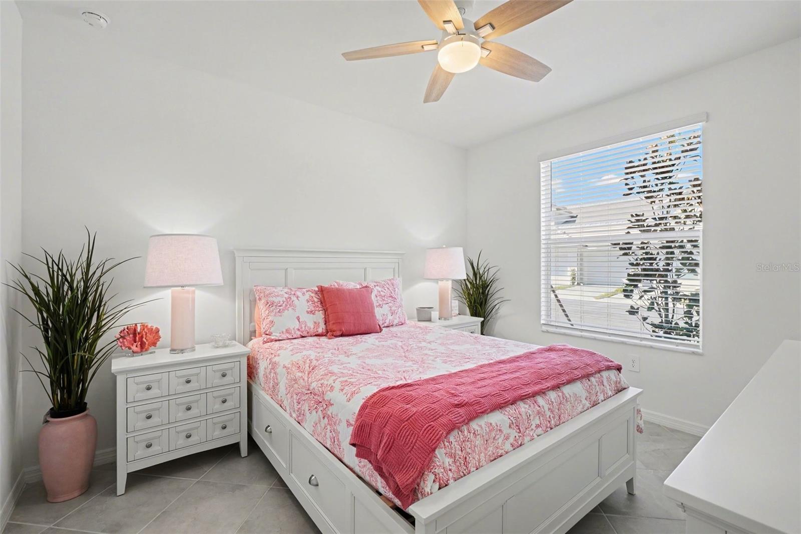 Image 18 of 84 For 43984 Boardwalk Loop 1711