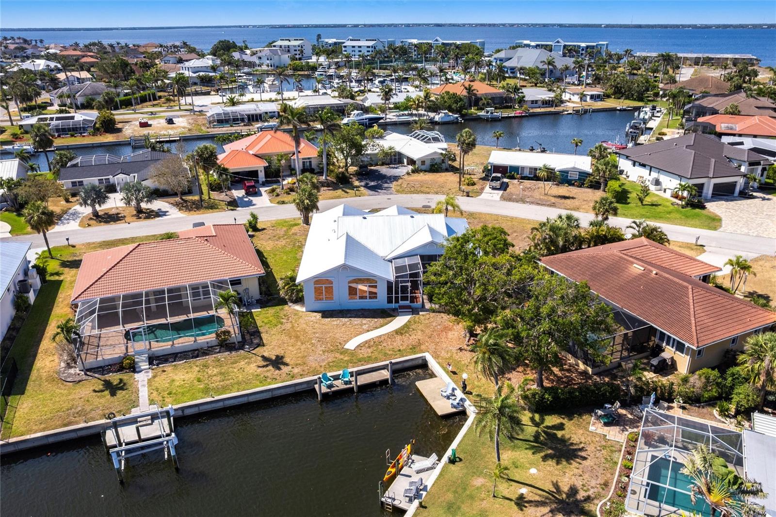 Image 40 of 48 For 1711 Boca Raton Court