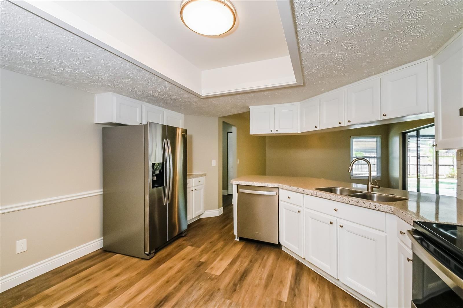 Image 6 of 15 For 1601 Loghill Place