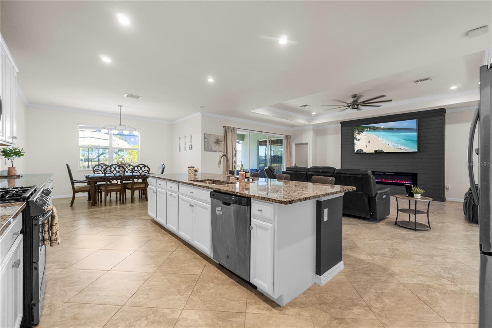 Image 13 of 93 For 17604 Canopy Court