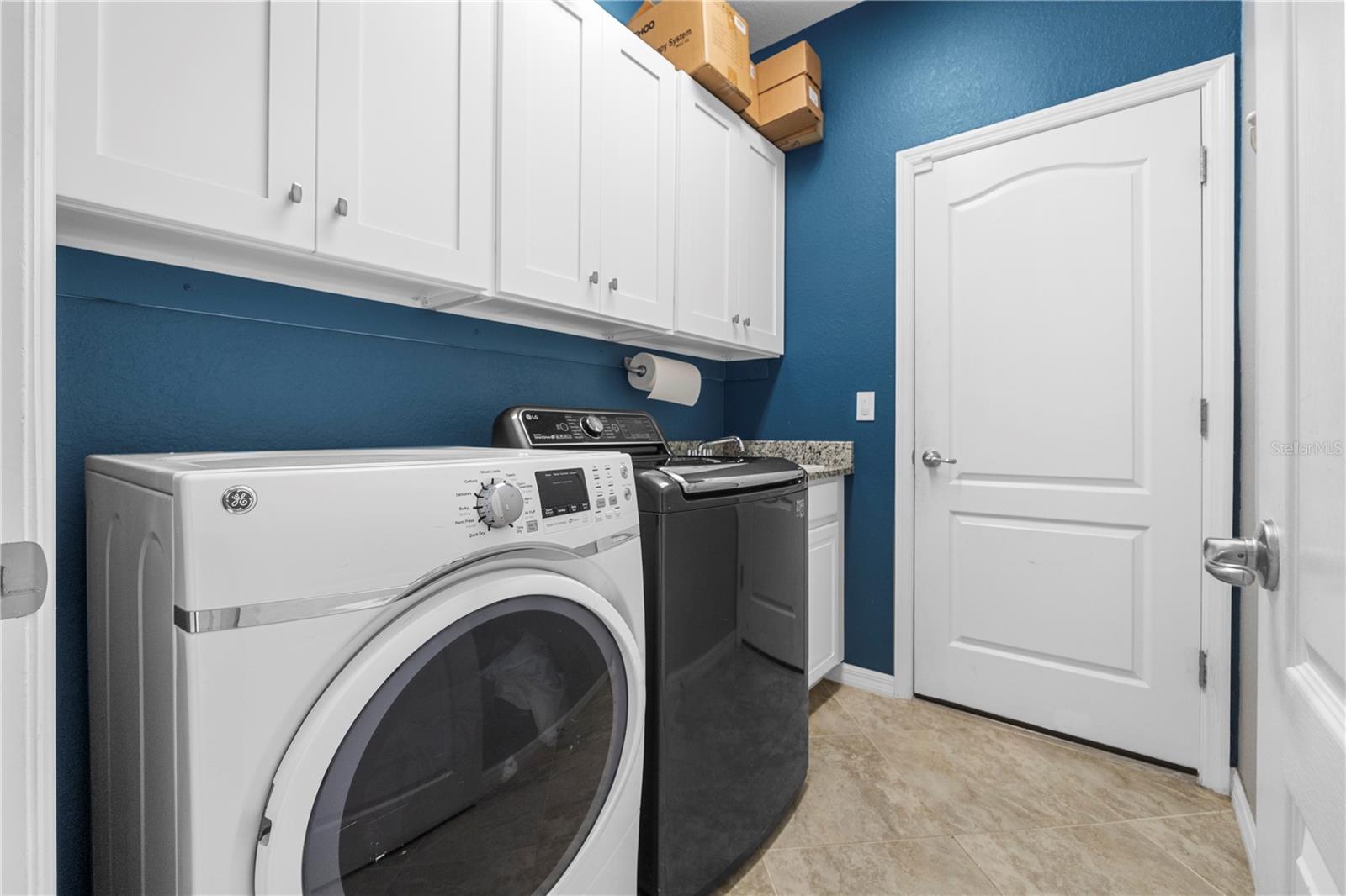 Image 21 of 93 For 17604 Canopy Court