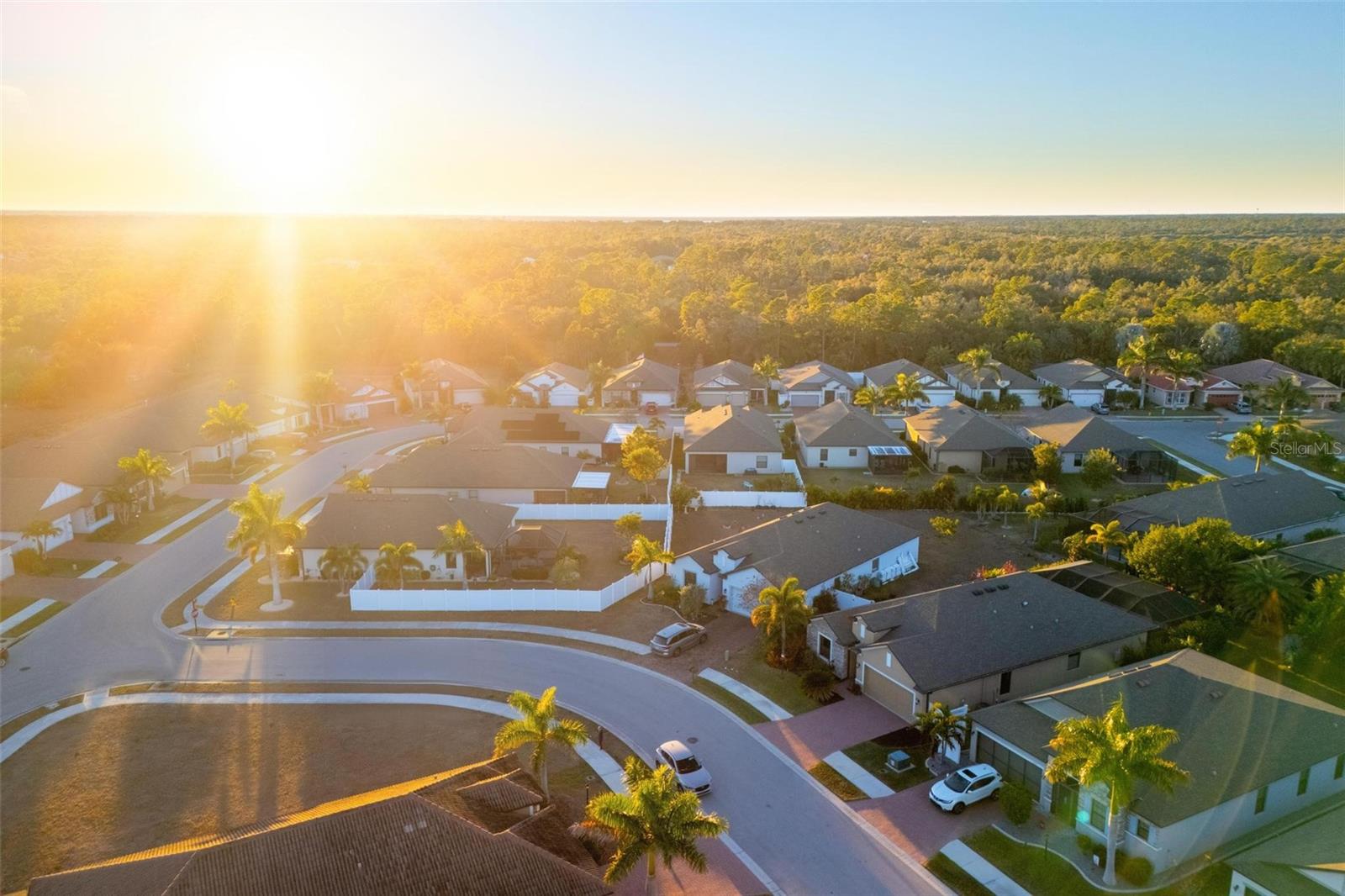 Image 17 of 66 For 2145 Apian Way