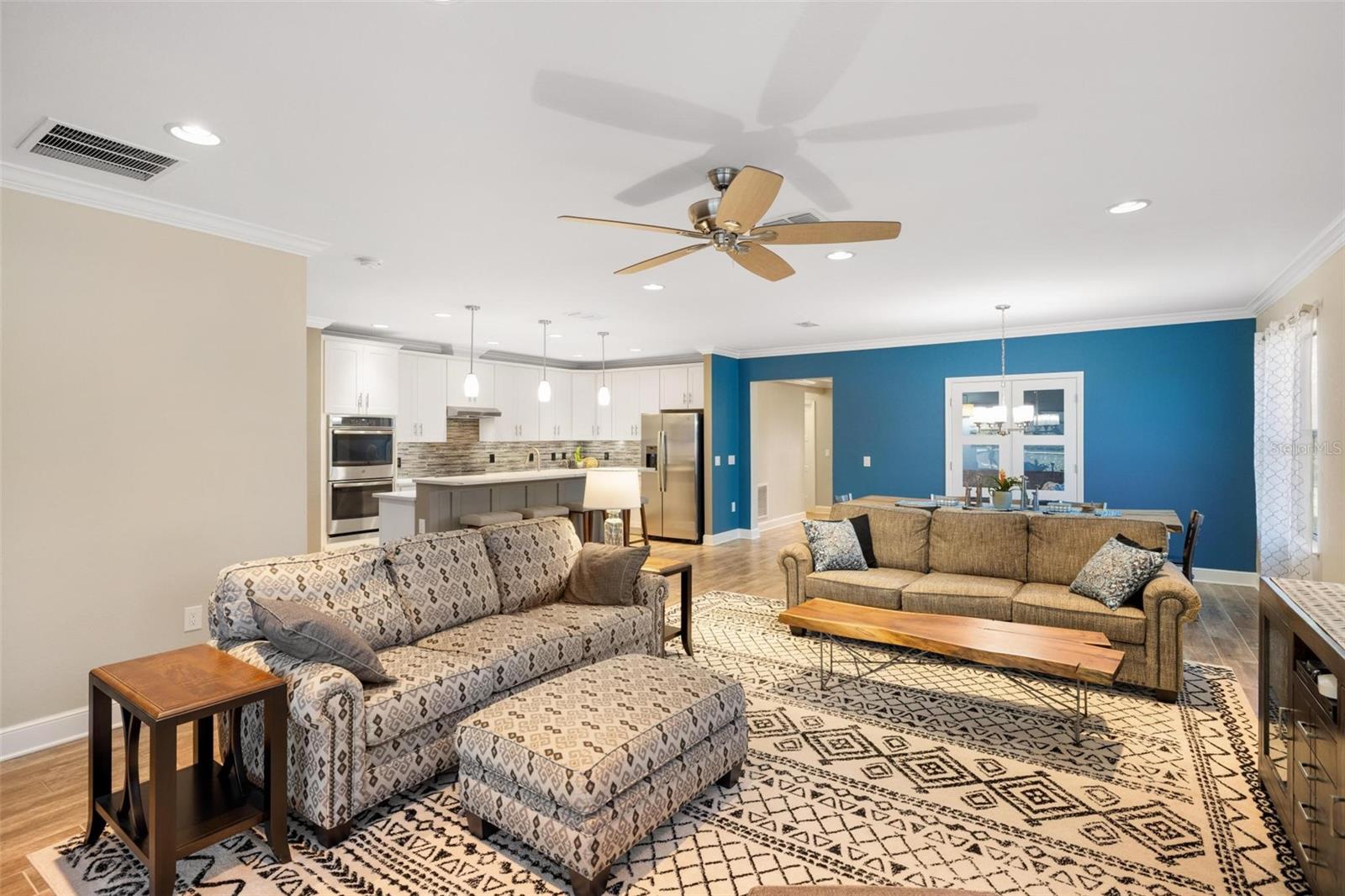 Image 27 of 66 For 2145 Apian Way