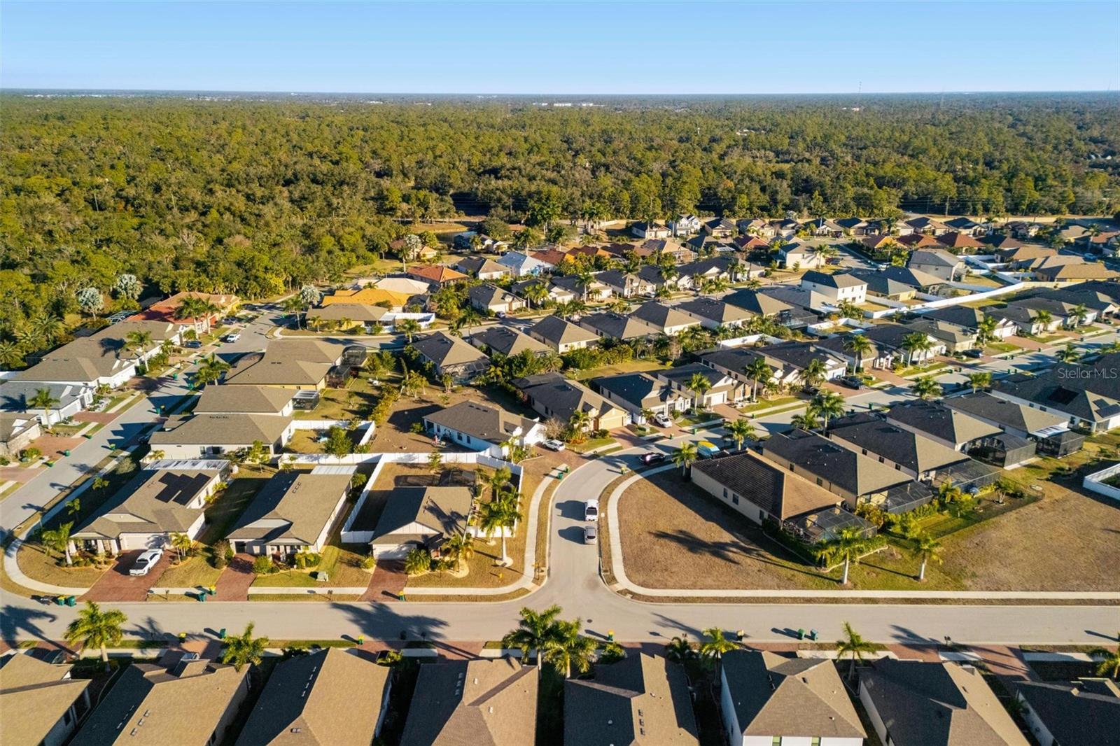 Image 5 of 66 For 2145 Apian Way