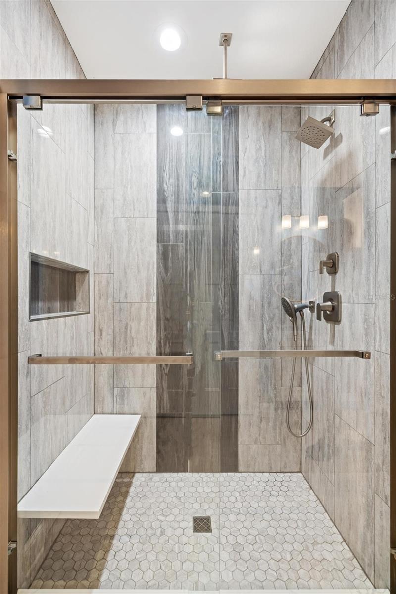 Image 56 of 66 For 2145 Apian Way