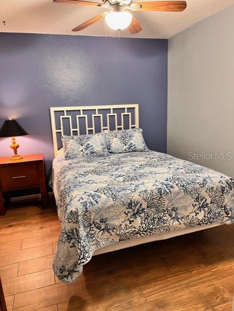 Image 23 of 46 For 22497 Glen Avenue