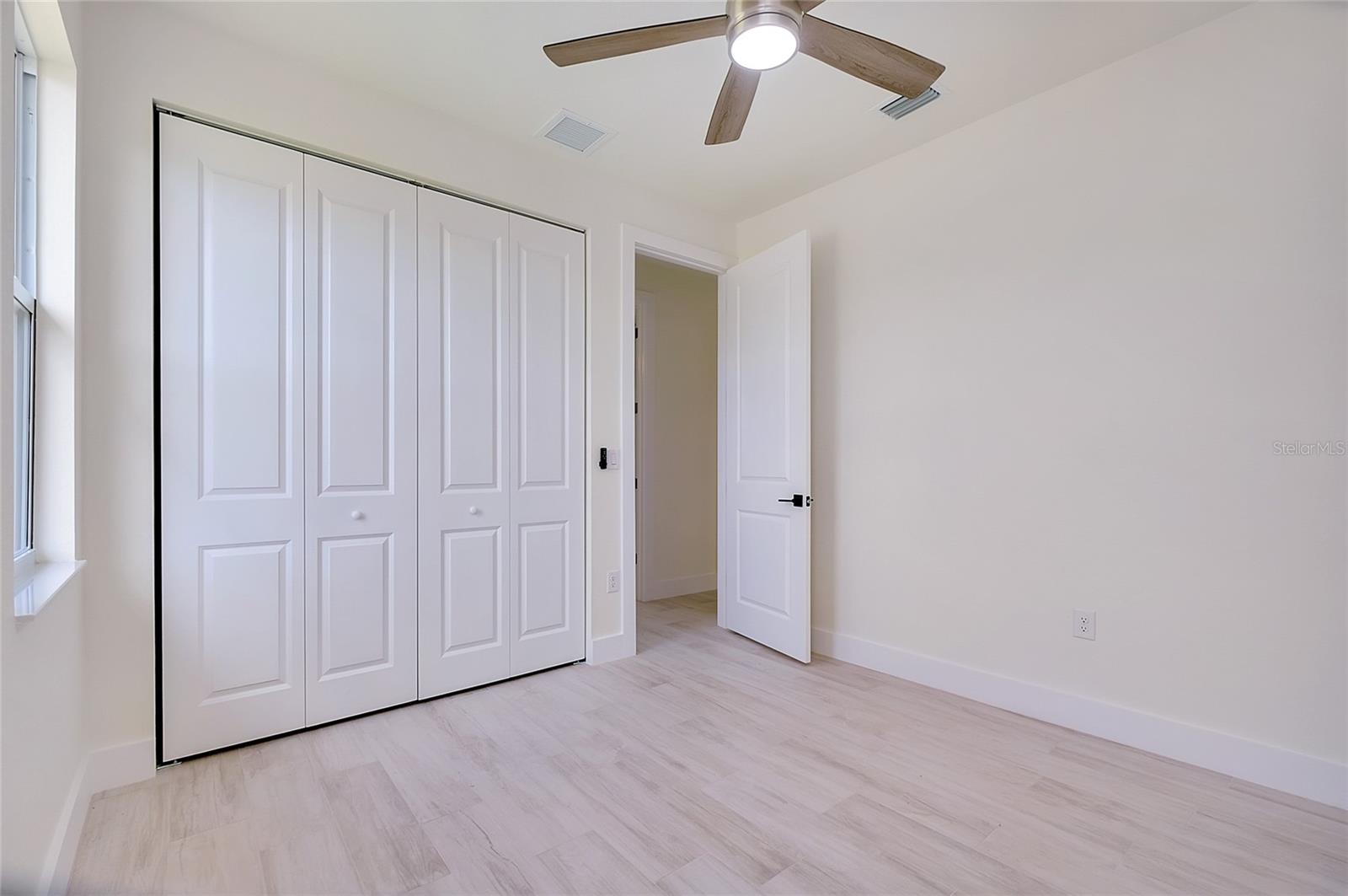 Listing photo id 42 for 338 San Marie Drive