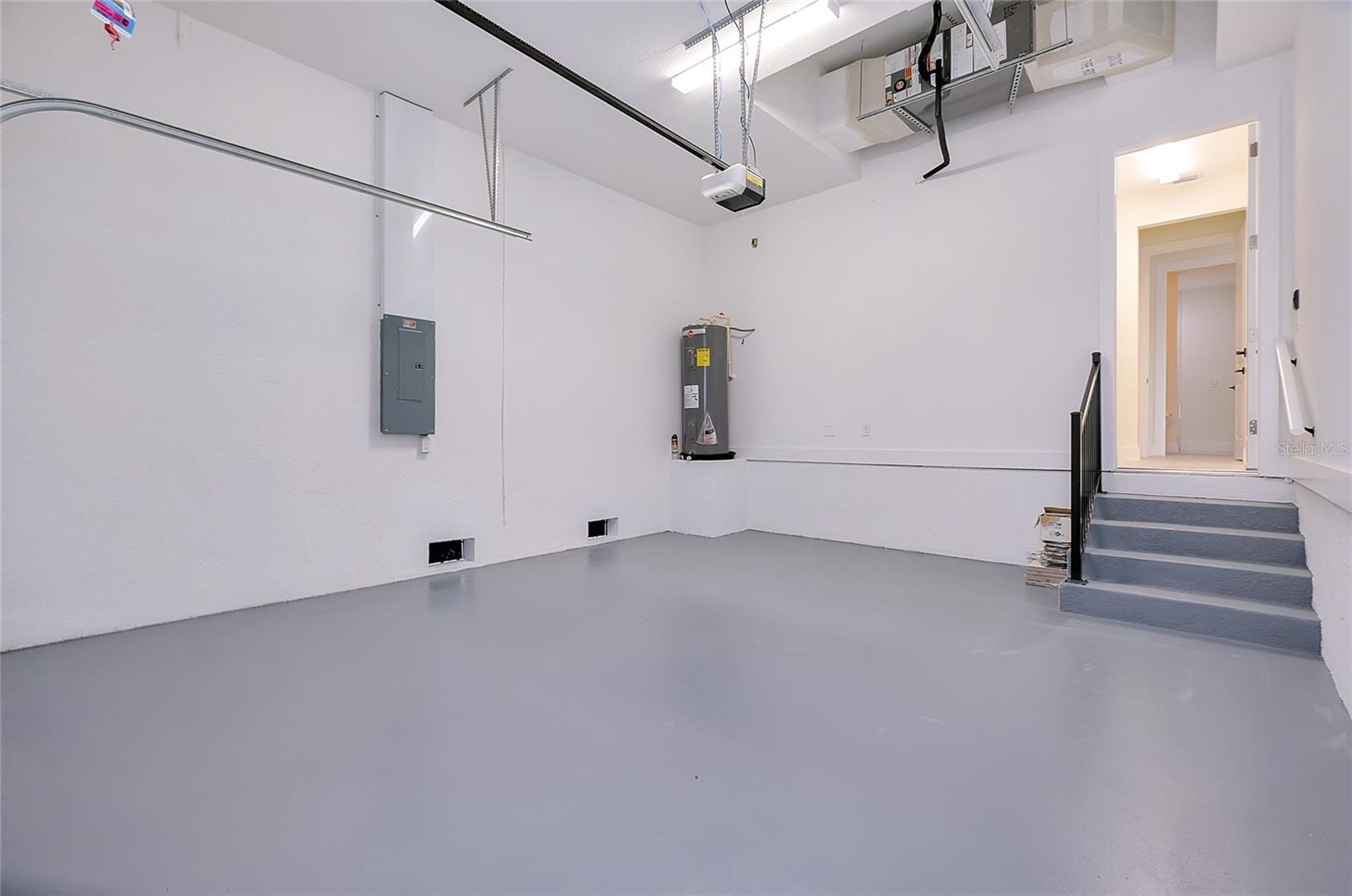 Listing photo id 46 for 338 San Marie Drive