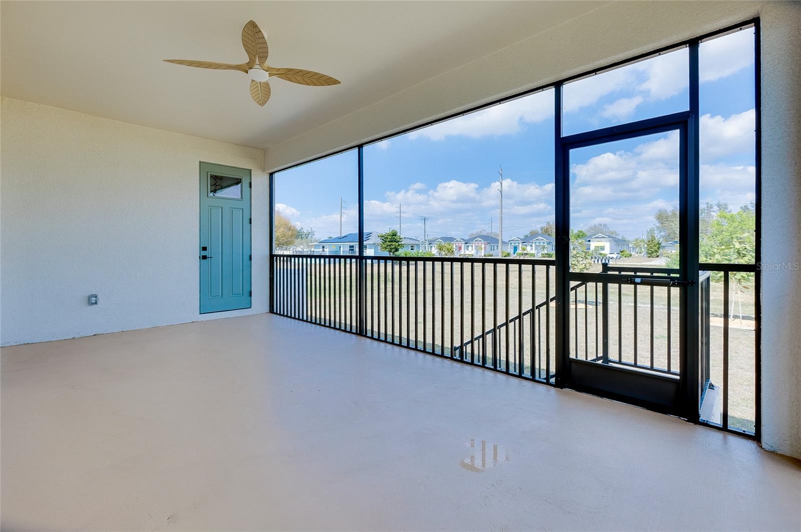 Listing photo id 49 for 338 San Marie Drive