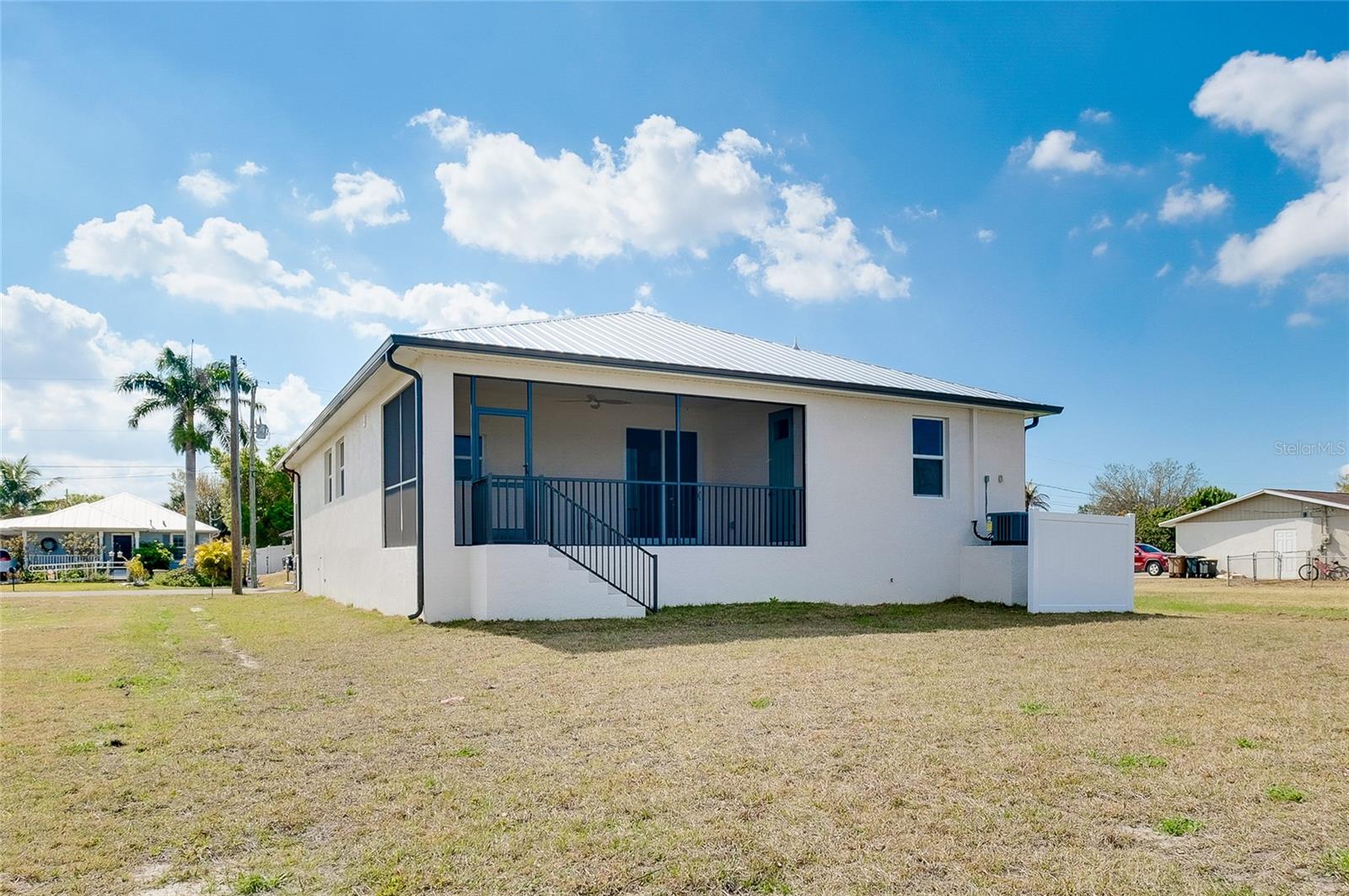 Listing photo id 55 for 338 San Marie Drive