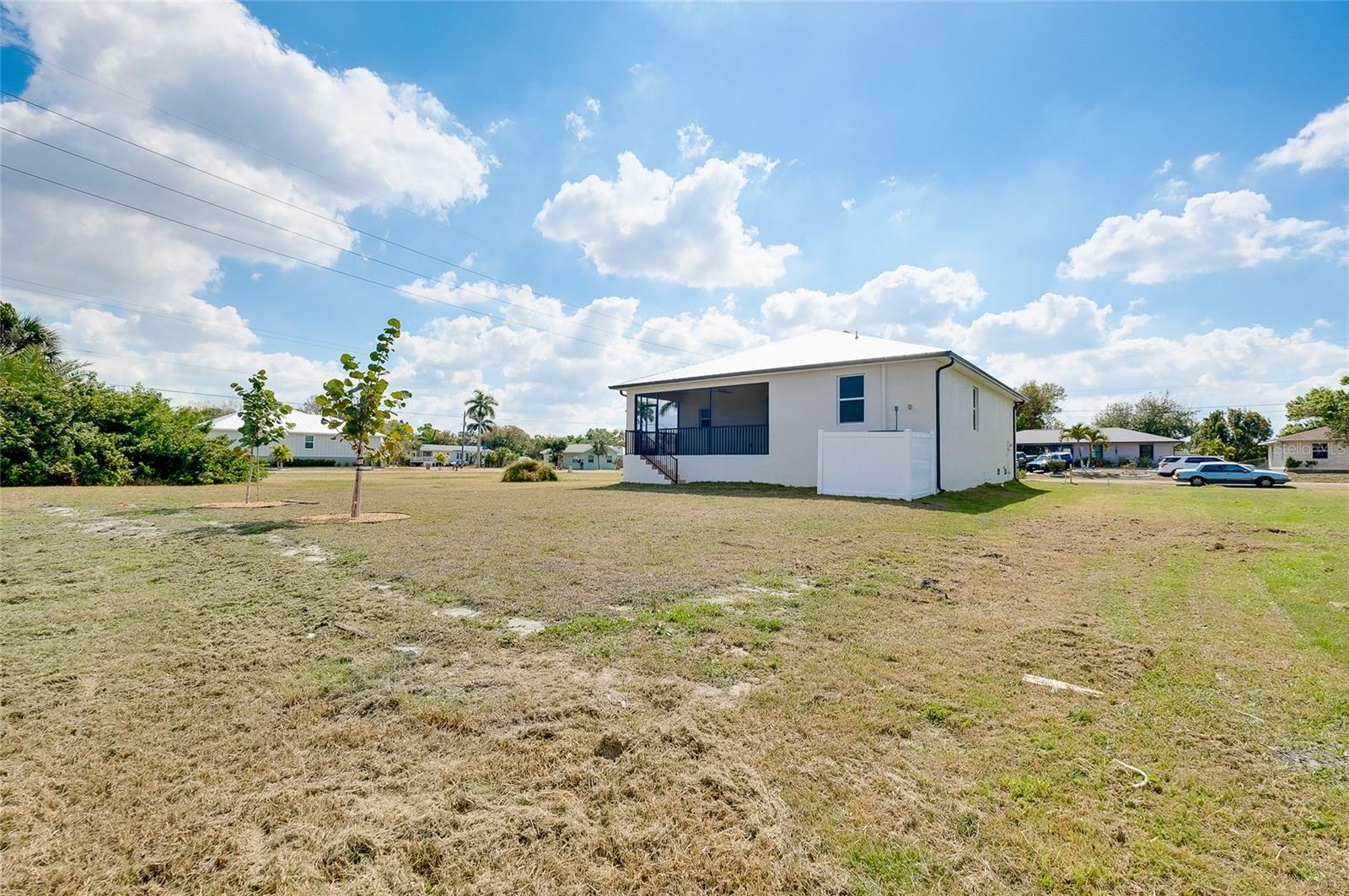 Listing photo id 58 for 338 San Marie Drive