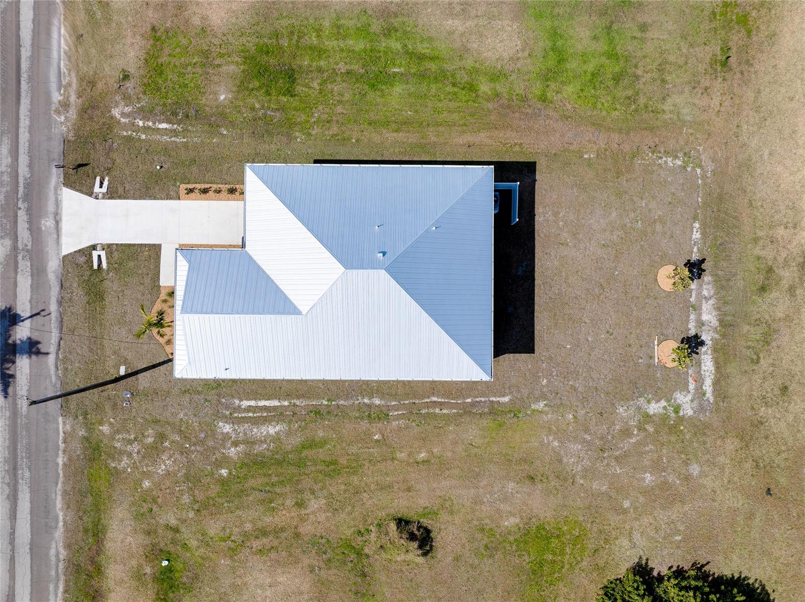 Listing photo id 62 for 338 San Marie Drive