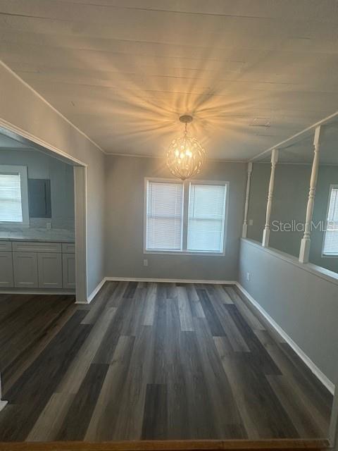 Image 3 of 47 For 105 Herrick Street