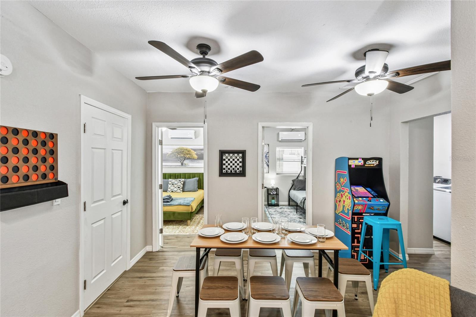 Image 13 of 34 For 3502 Lincoln Avenue