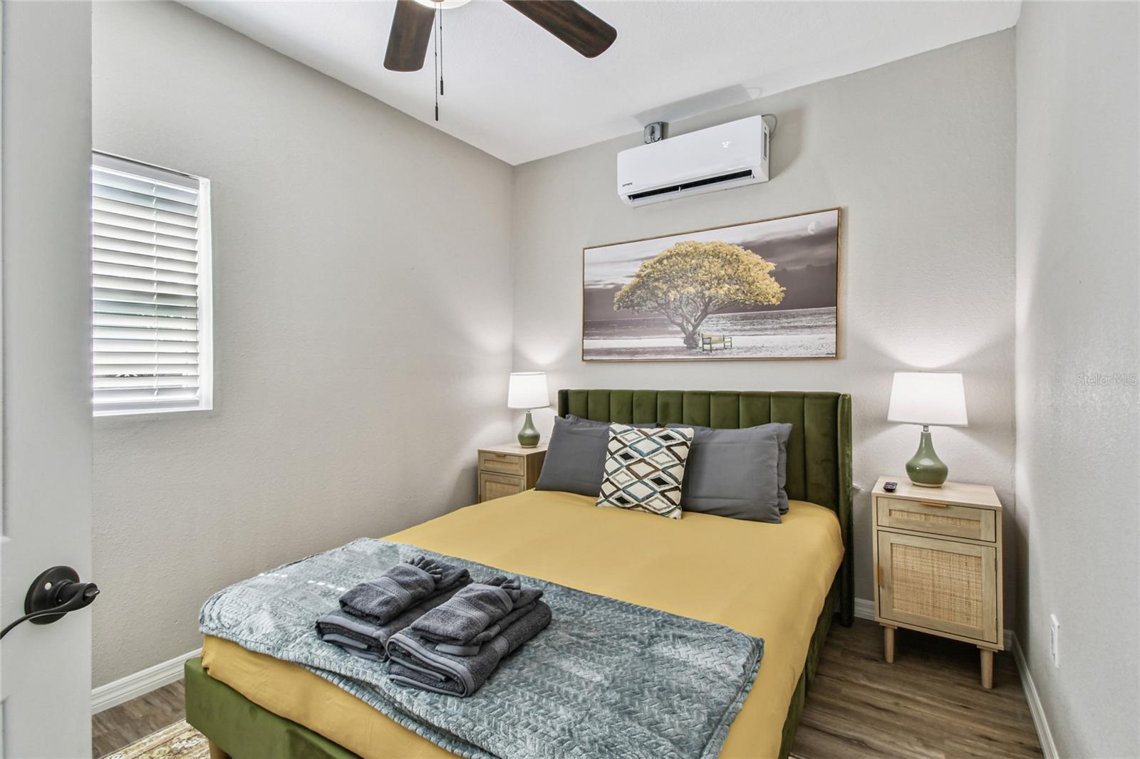 Image 16 of 34 For 3502 Lincoln Avenue