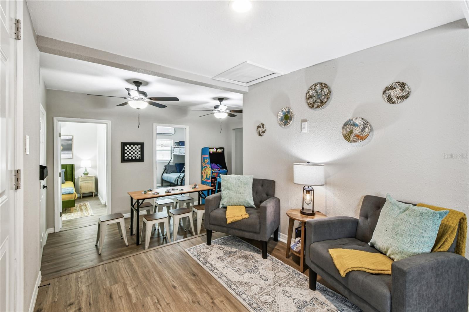 Image 20 of 34 For 3502 Lincoln Avenue