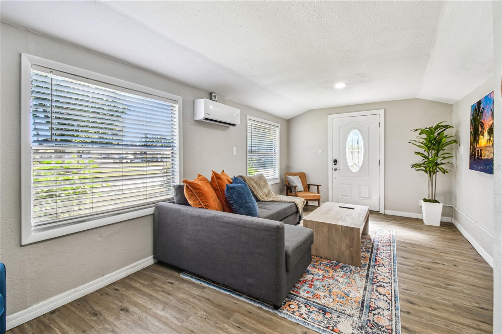 Image 21 of 34 For 3502 Lincoln Avenue