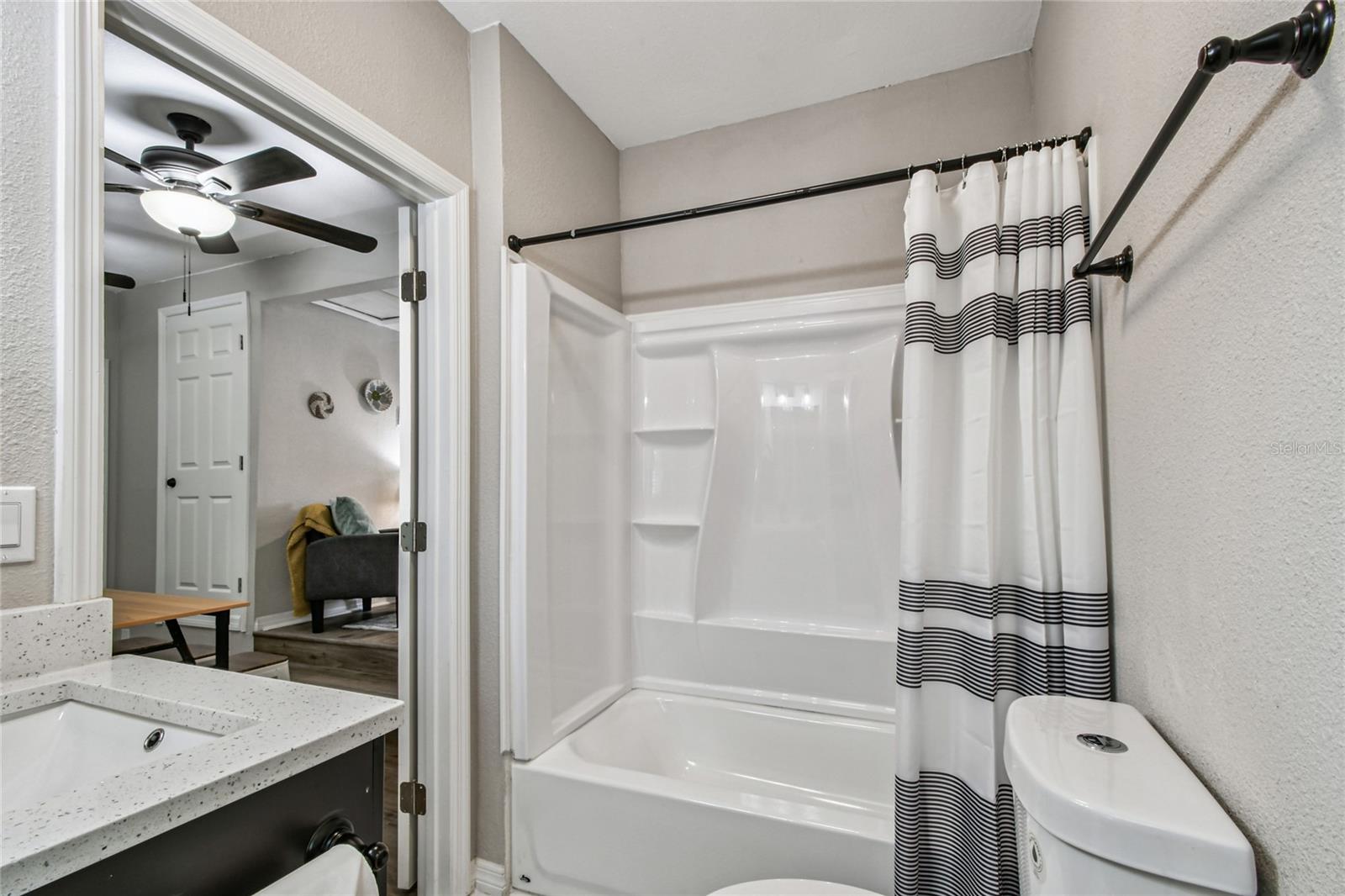 Image 23 of 34 For 3502 Lincoln Avenue