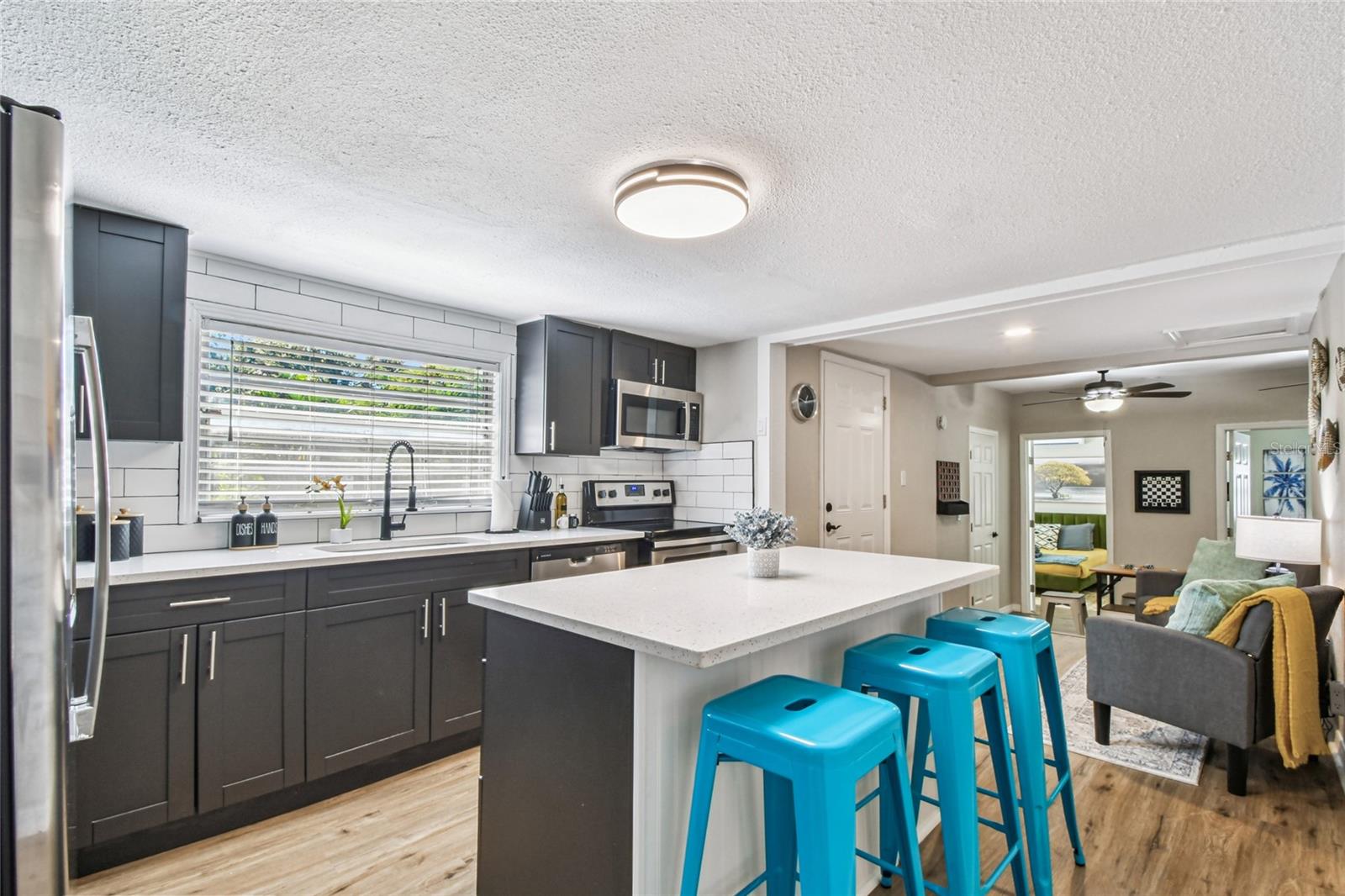 Image 3 of 34 For 3502 Lincoln Avenue