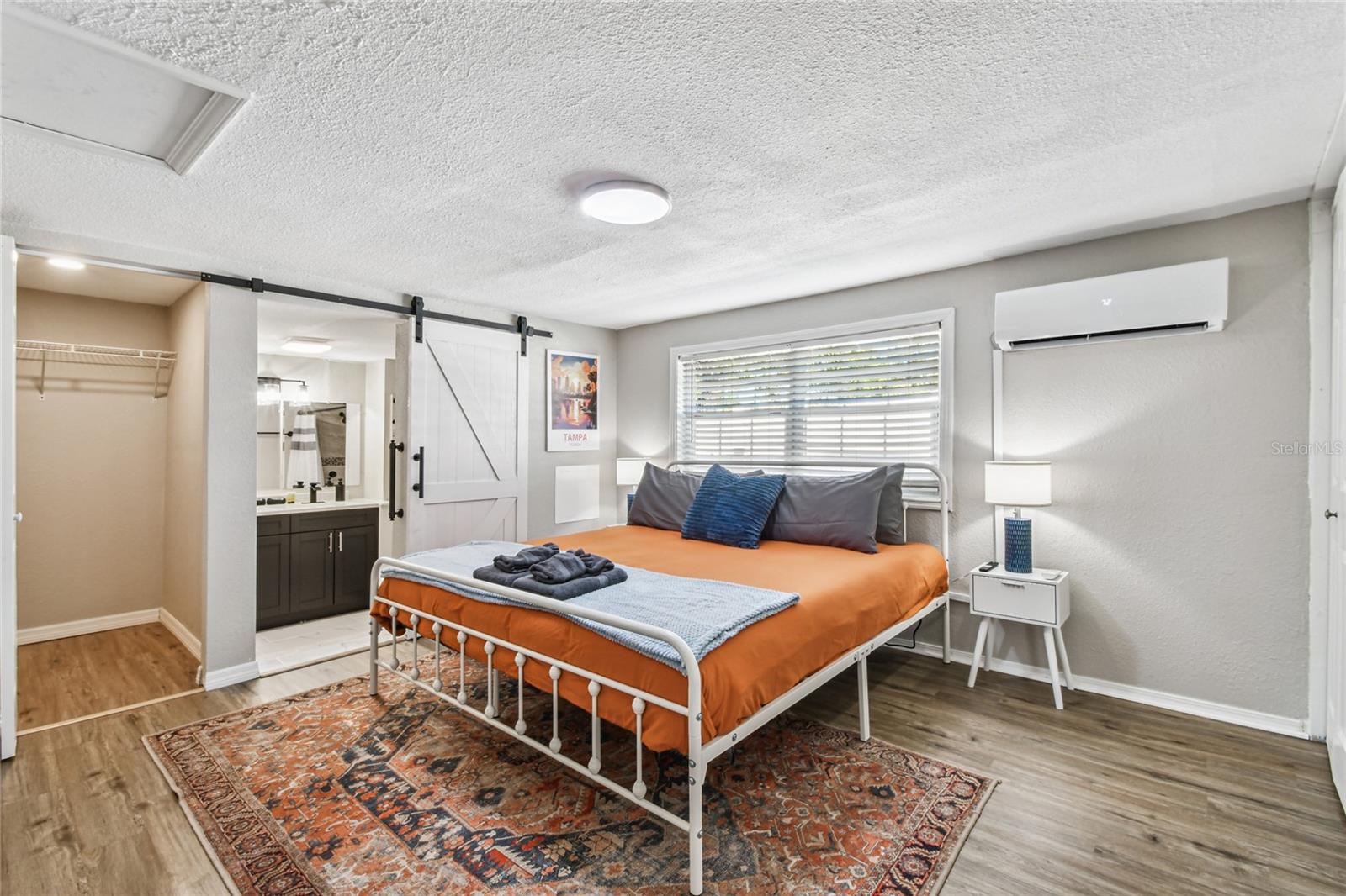 Image 6 of 34 For 3502 Lincoln Avenue