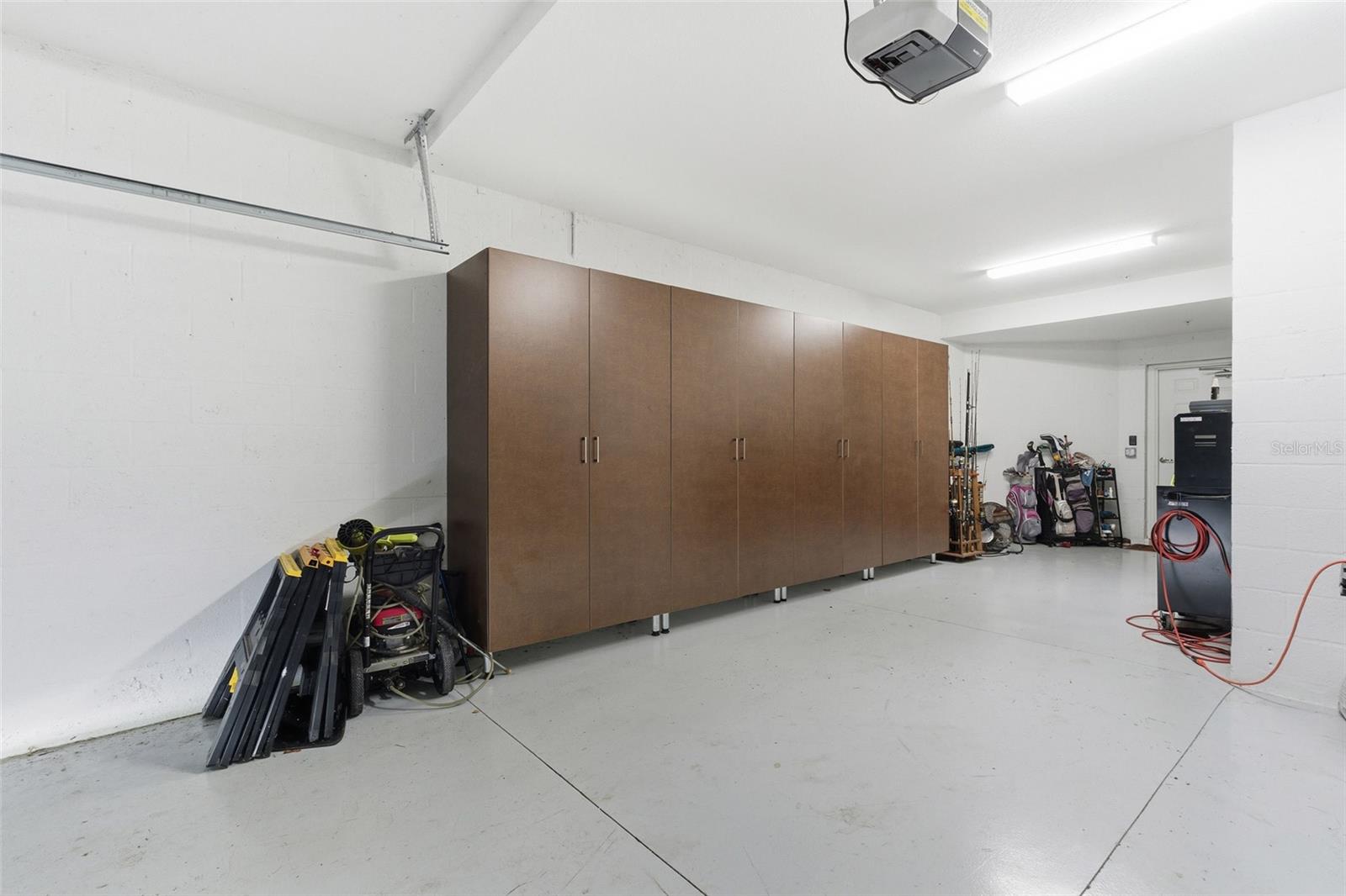 Image 35 of 68 For 14017 Black Beauty Drive 322