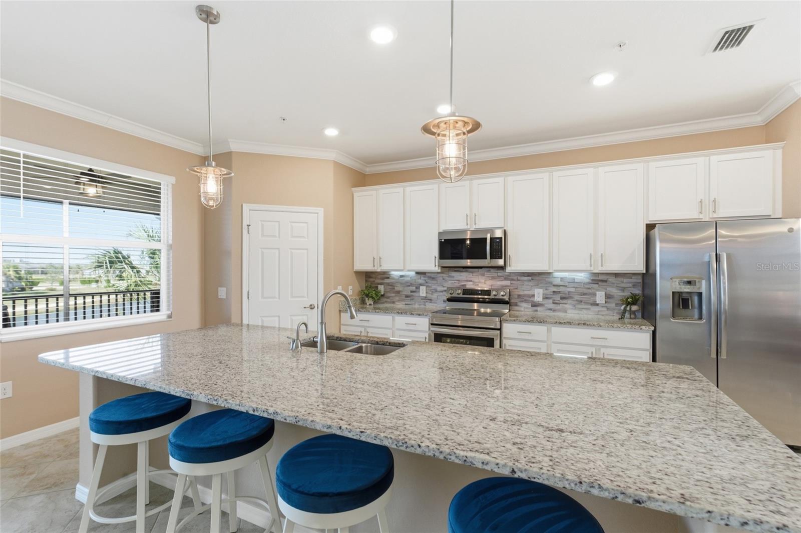 Image 8 of 68 For 14017 Black Beauty Drive 322